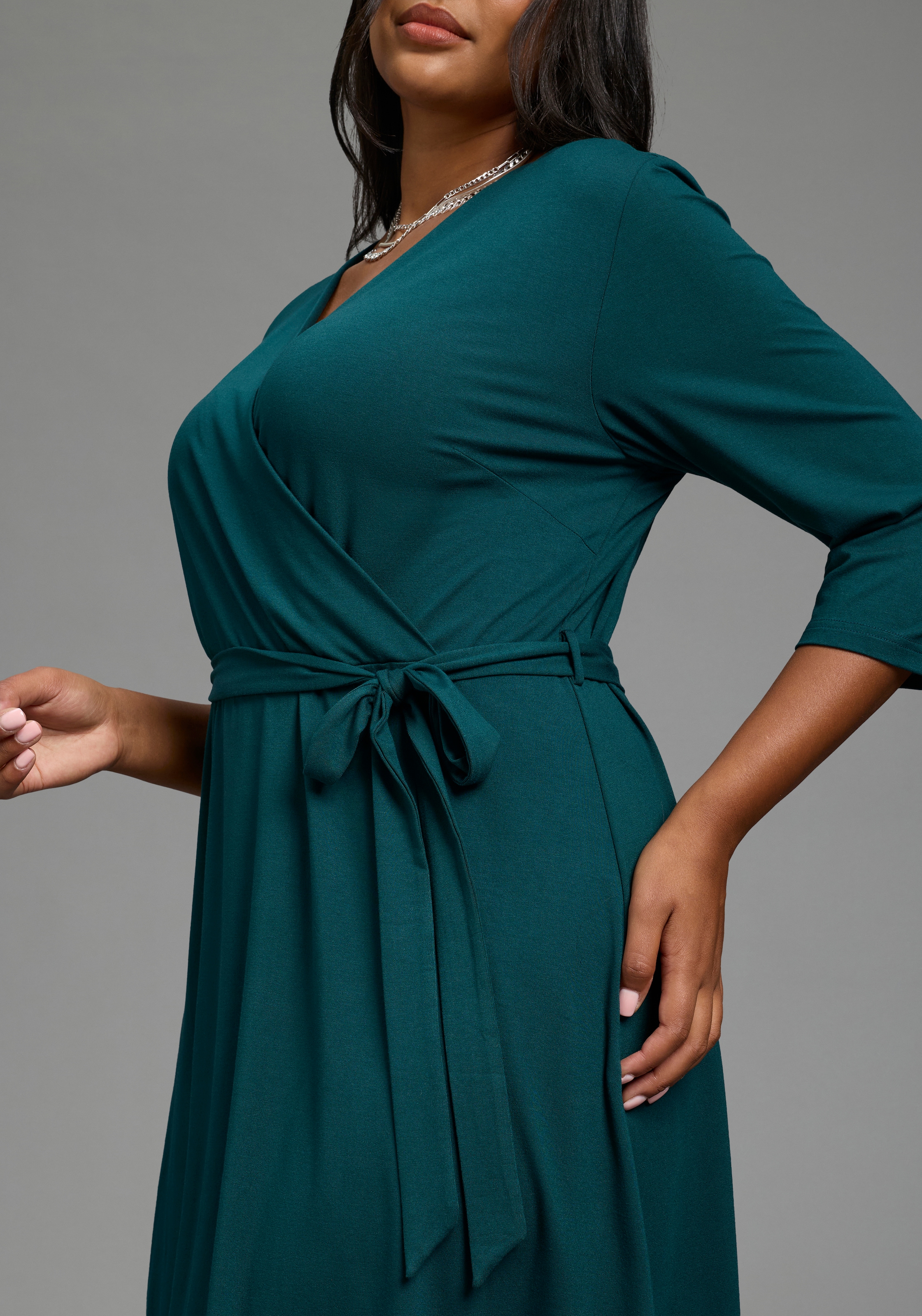 Laura Scott CURVE Jerseykleid »Große Größen« in großen Größen, mit Wickeloptik, taillierte Passform