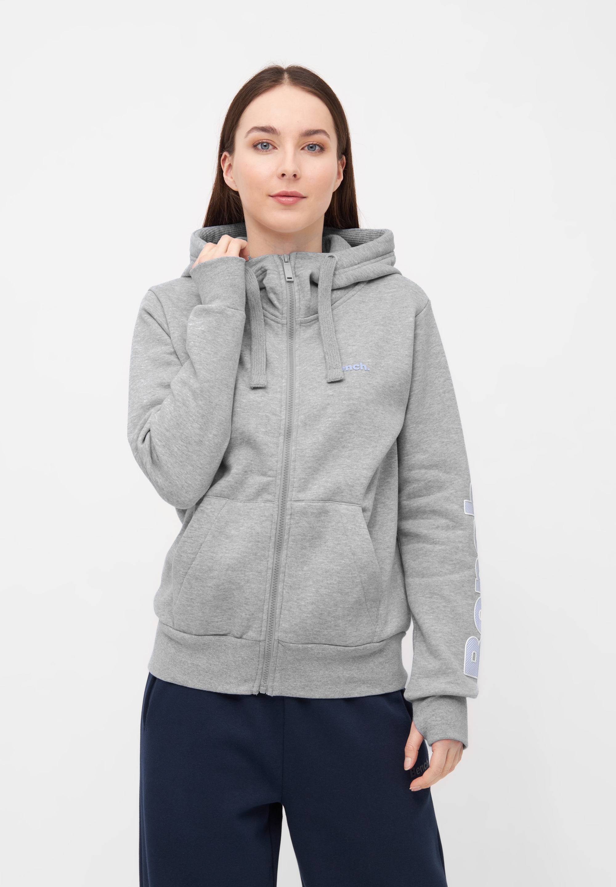 Bench. Kapuzensweatjacke "DARCINE", mit seitlichem Bench Logodruck günstig online kaufen