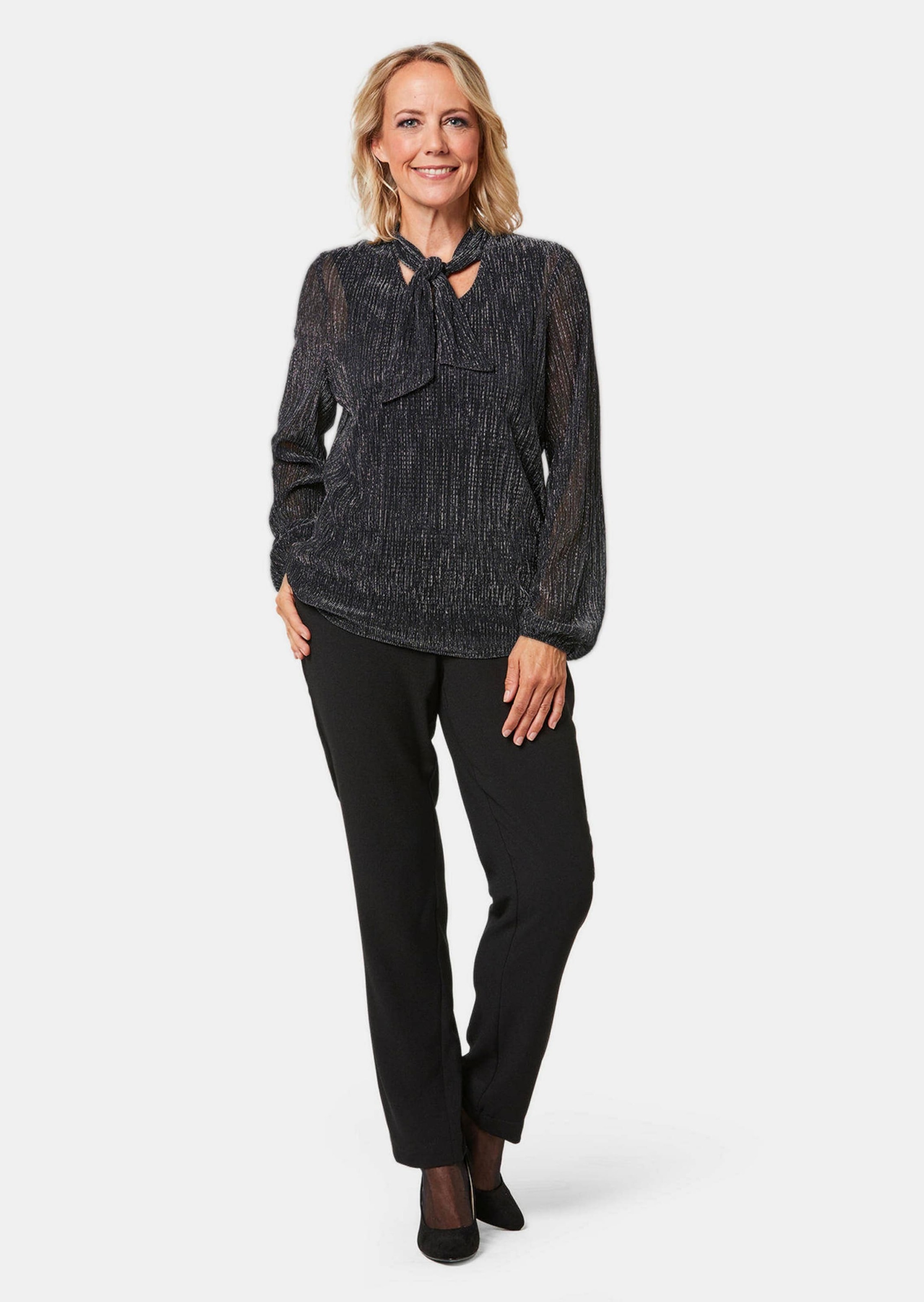 GOLDNER Schluppenbluse "Schluppenbluse aus schimmernder Plisseeware" Vorder günstig online kaufen