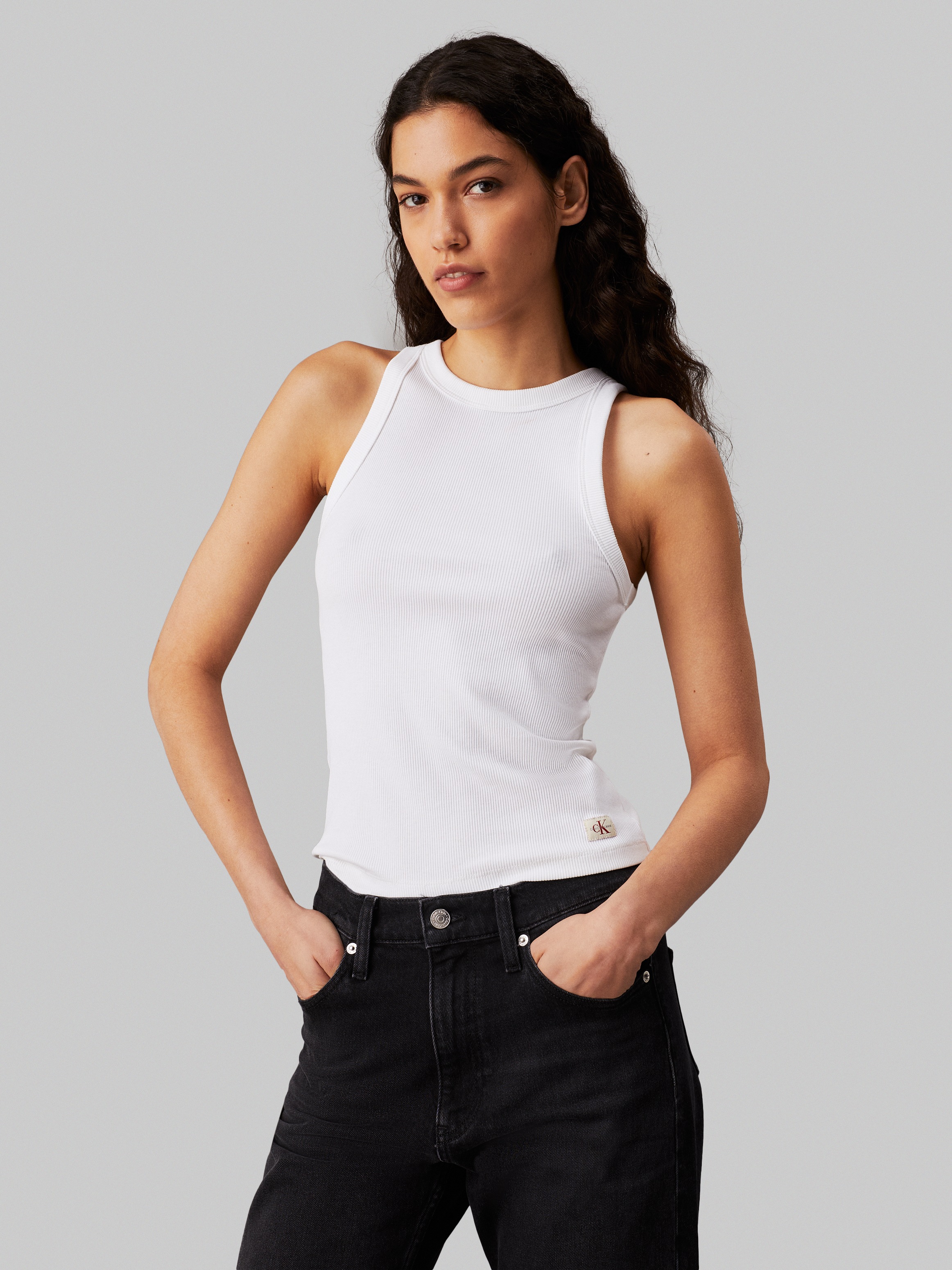 Calvin Klein Jeans Ripptanktop "WOVEN LABEL TANK TOP", mit Logoaptch