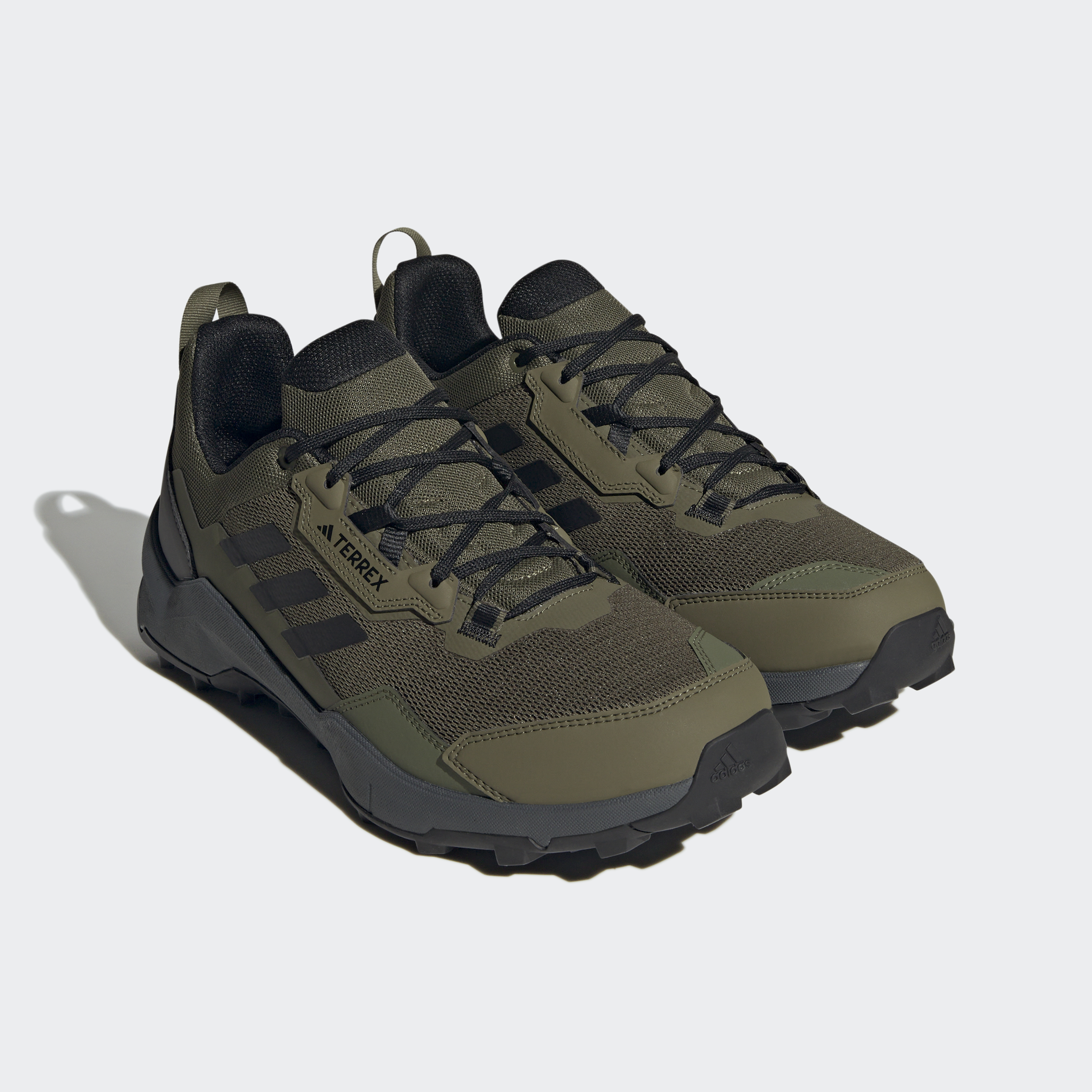 Wanderschuh »TERREX AX4«