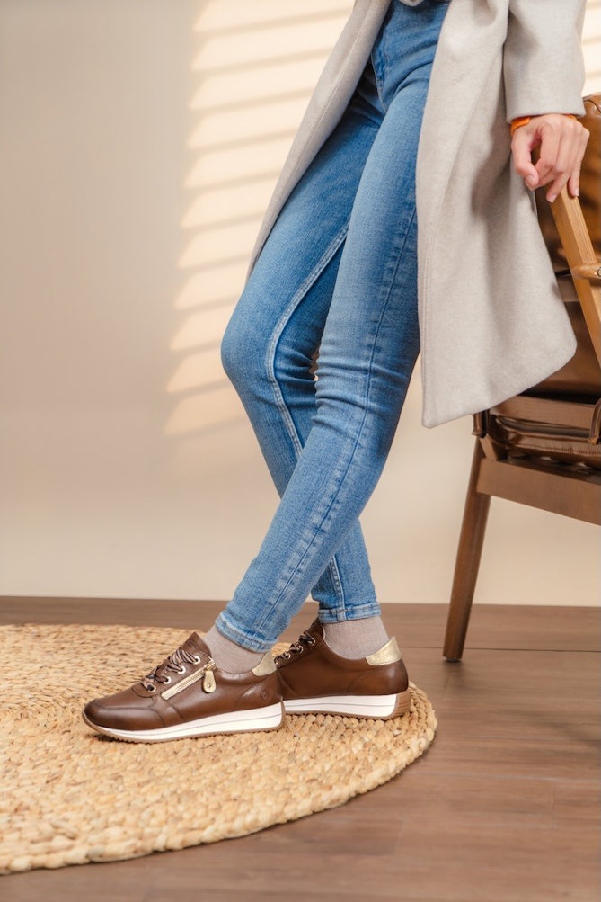 Remonte Keilsneaker, Schnürschuh, Halbschuh, Freizeitschuh mit seitlichem Reißverschluss