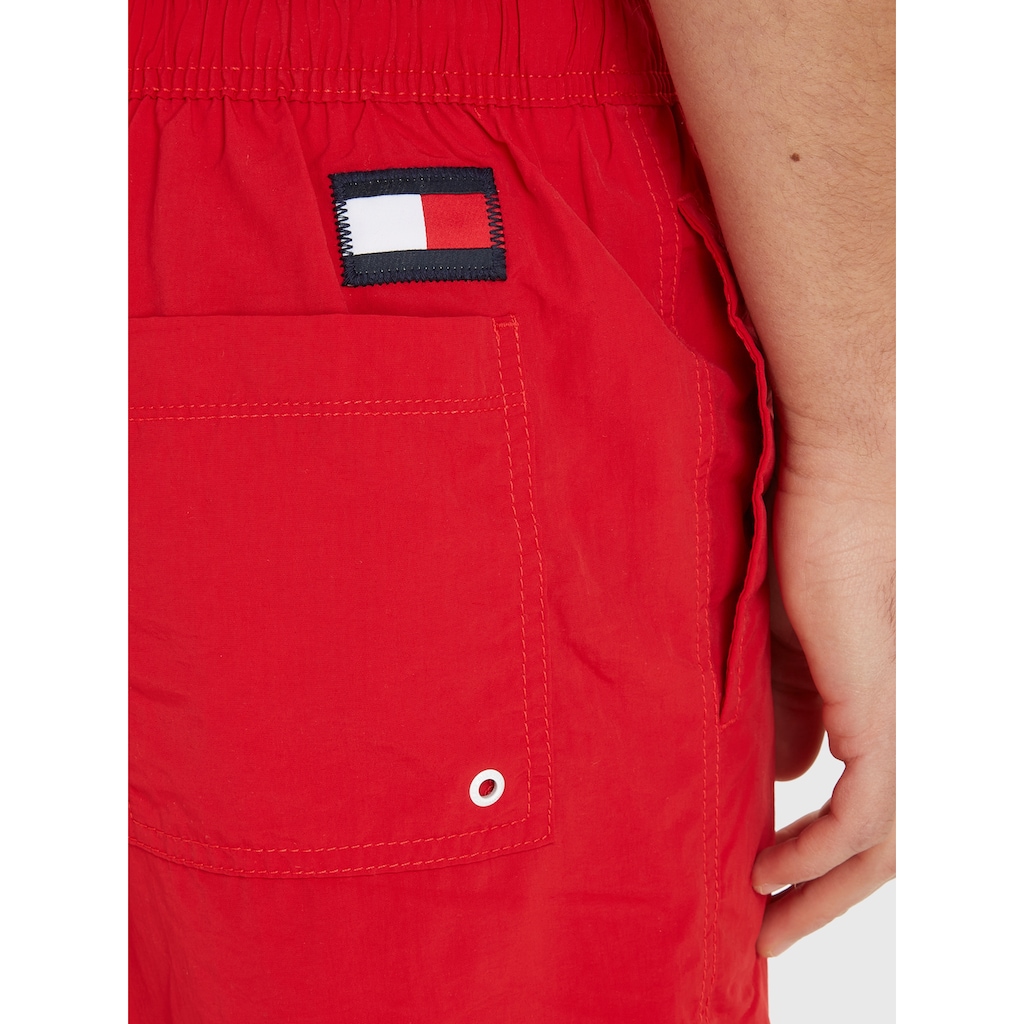 Tommy Hilfiger Swimwear Badeshorts »SF MEDIUM DRAWSTRING«, mit Tommy Hilfiger Markenlabel