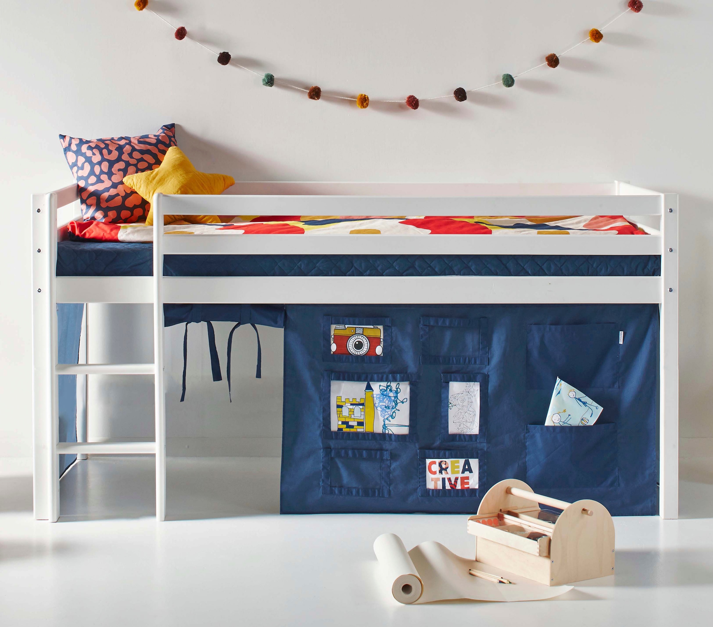 Hochbett HOPPEKIDS "ECO Dream, Kinderbett, Spielbett, Halbhohes Bett aus Massivholz", blau (weiß, creator blau), B:101cm H:105cm L:208cm, Kinderbett: 100% Massivholz: Nordische Kiefer, Vorhang: 100% Baumwolle, Matratzenbezug: 77% Polyester, 23% Bambusfase
