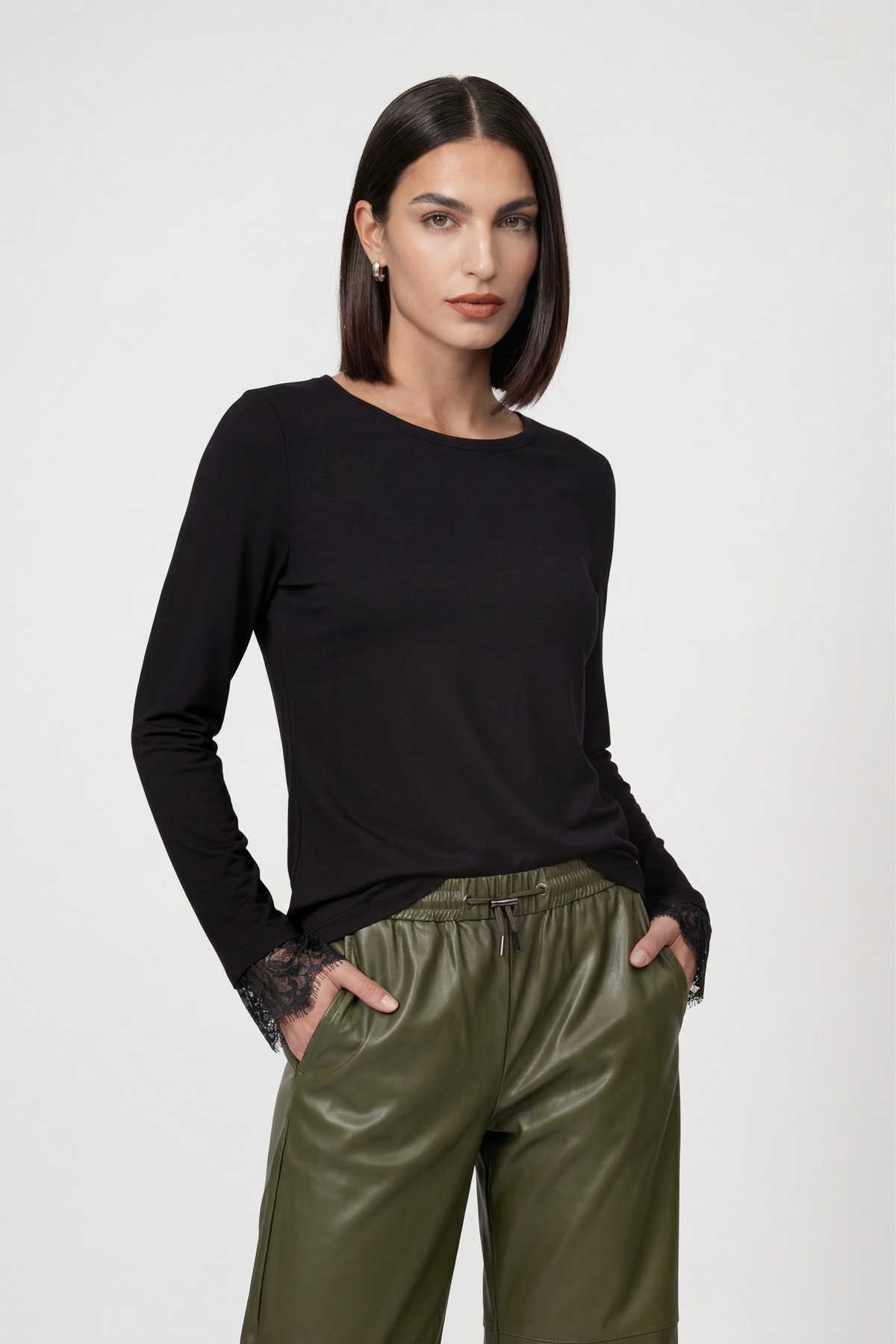 Monari Langarmshirt »Shirt Basic Spitzendetail« Regular fit mit Spitzenborte