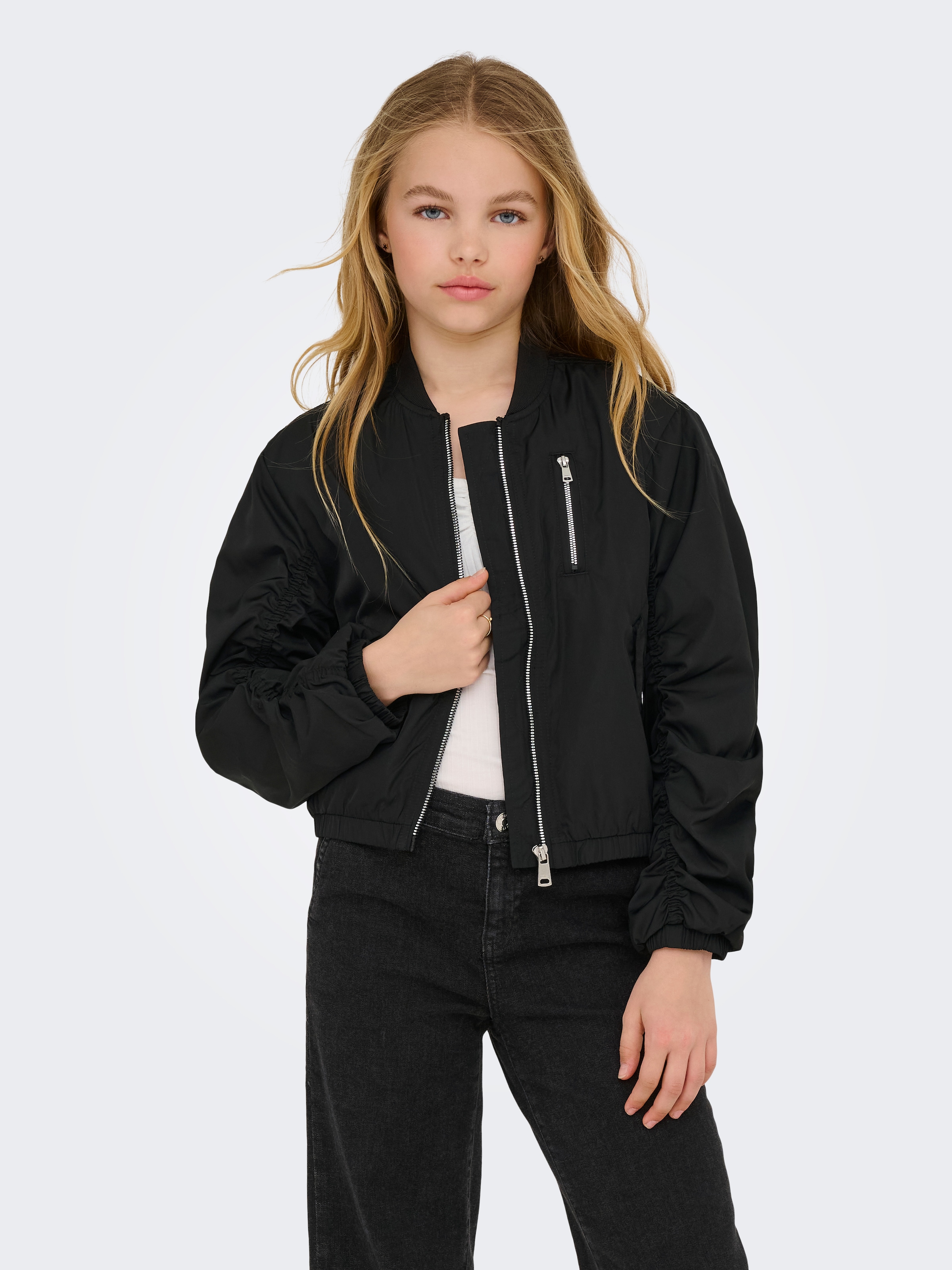 KIDS ONLY Mädchen Bomberjacke "KOGMINNA LIFE BOMBER CP OTW NOOS"schwarz, Gr. 140, unifarben, Web, Obermaterial: 100% Polyester, Jacken, mit modischen