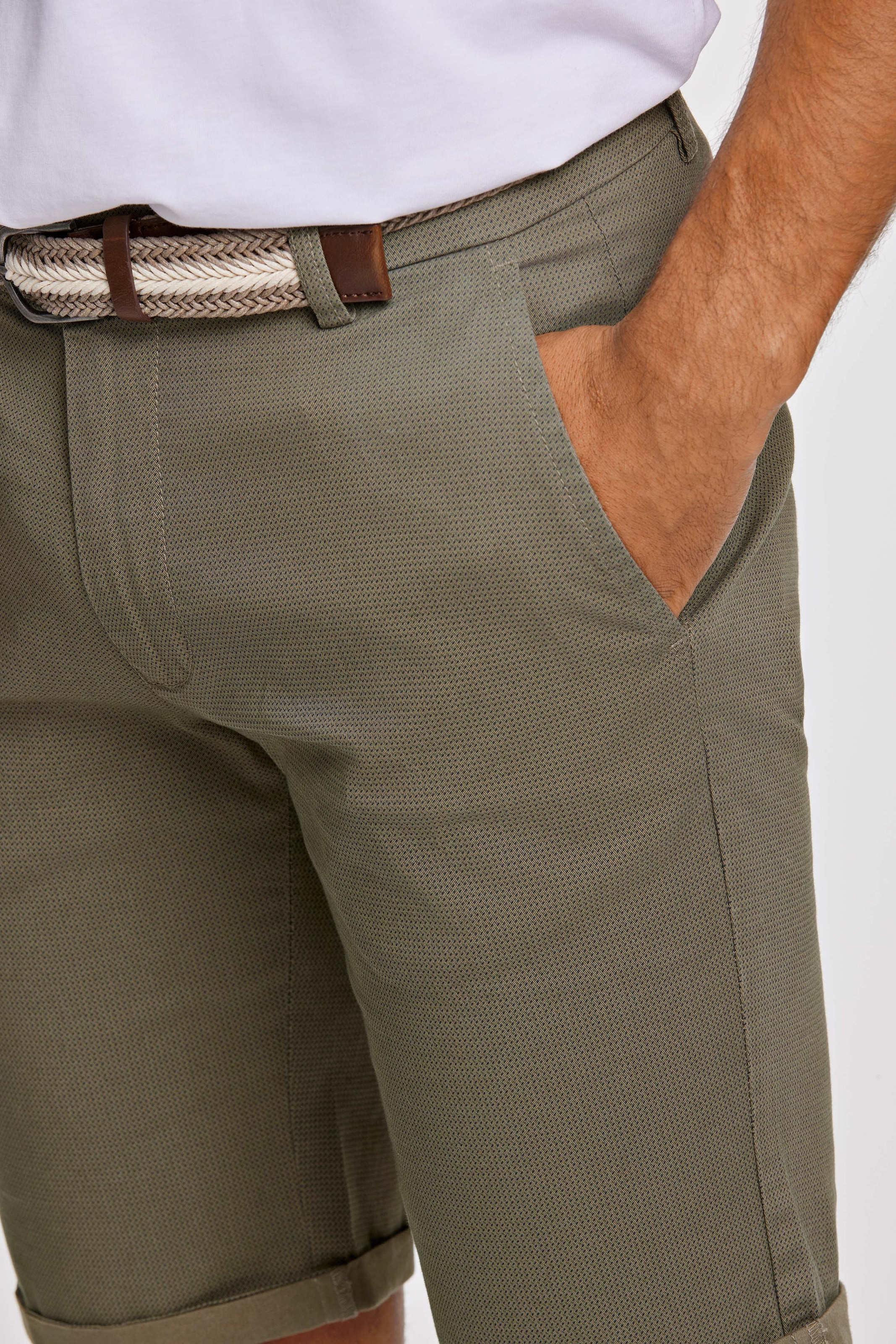 LINDBERGH Chinoshorts, (2 tlg.), mit Gürtel