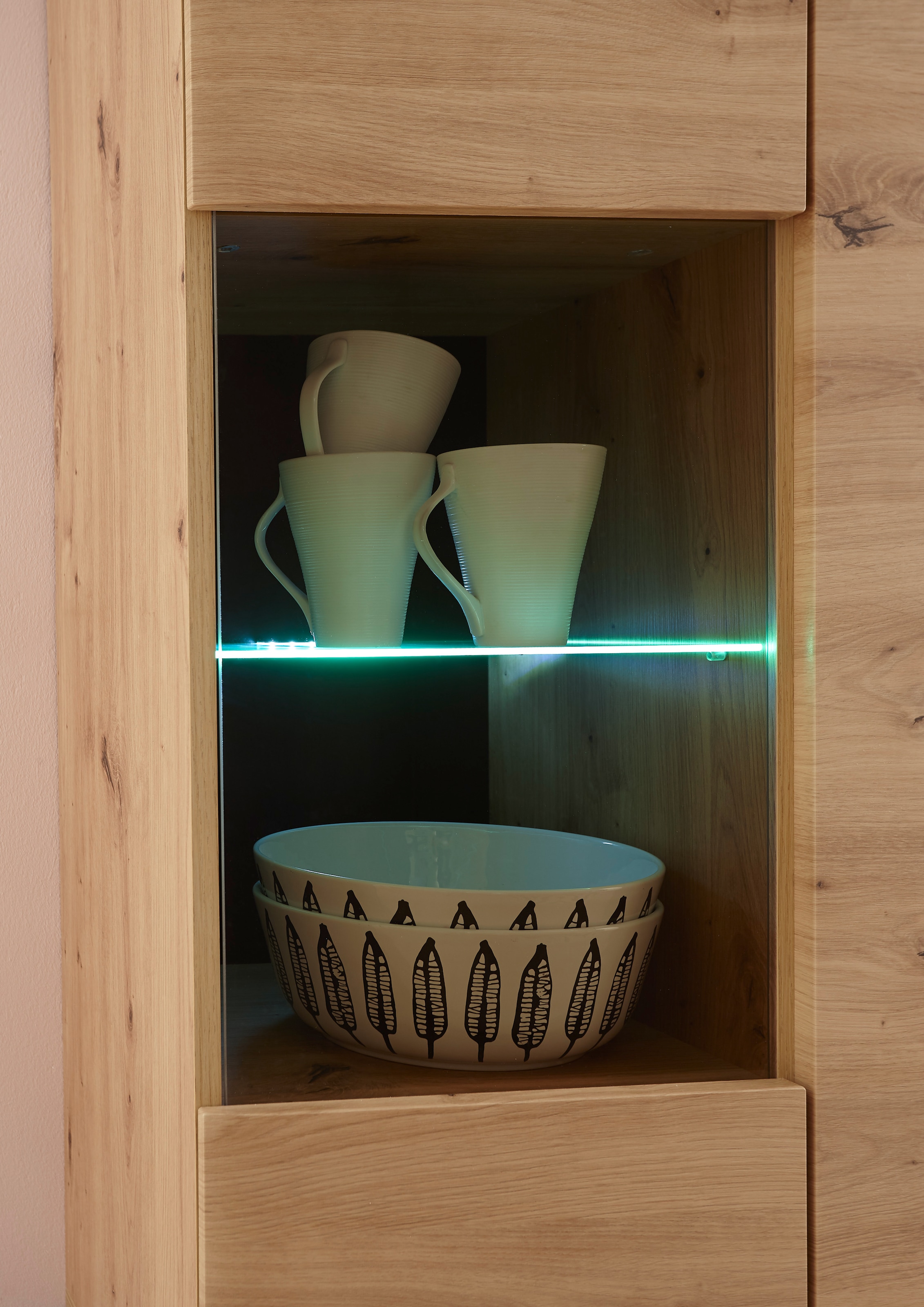 INOSIGN Vitrine »Torge, Hochschrank, Glasvitrine, Standvitrine, Vitrinenschrank«, (1 St.), in drei verschiedenen Farben verfügbar, Glastür & -boden, 53 cm breit