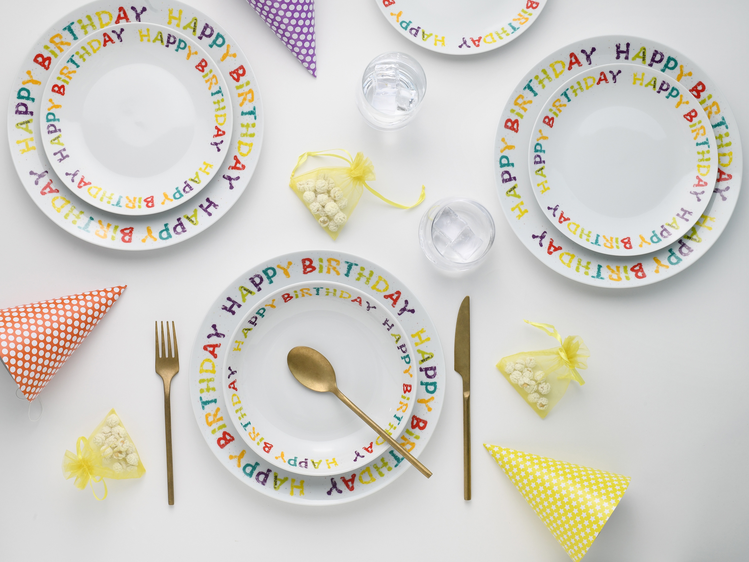 CreaTable Teller-Set »Happy Birthday, Tellerset 12-tlg.«, (Set, 12 tlg.), Fröhliches buntes Geschirr, Für alle Geburtstagsfeierlichkeiten
