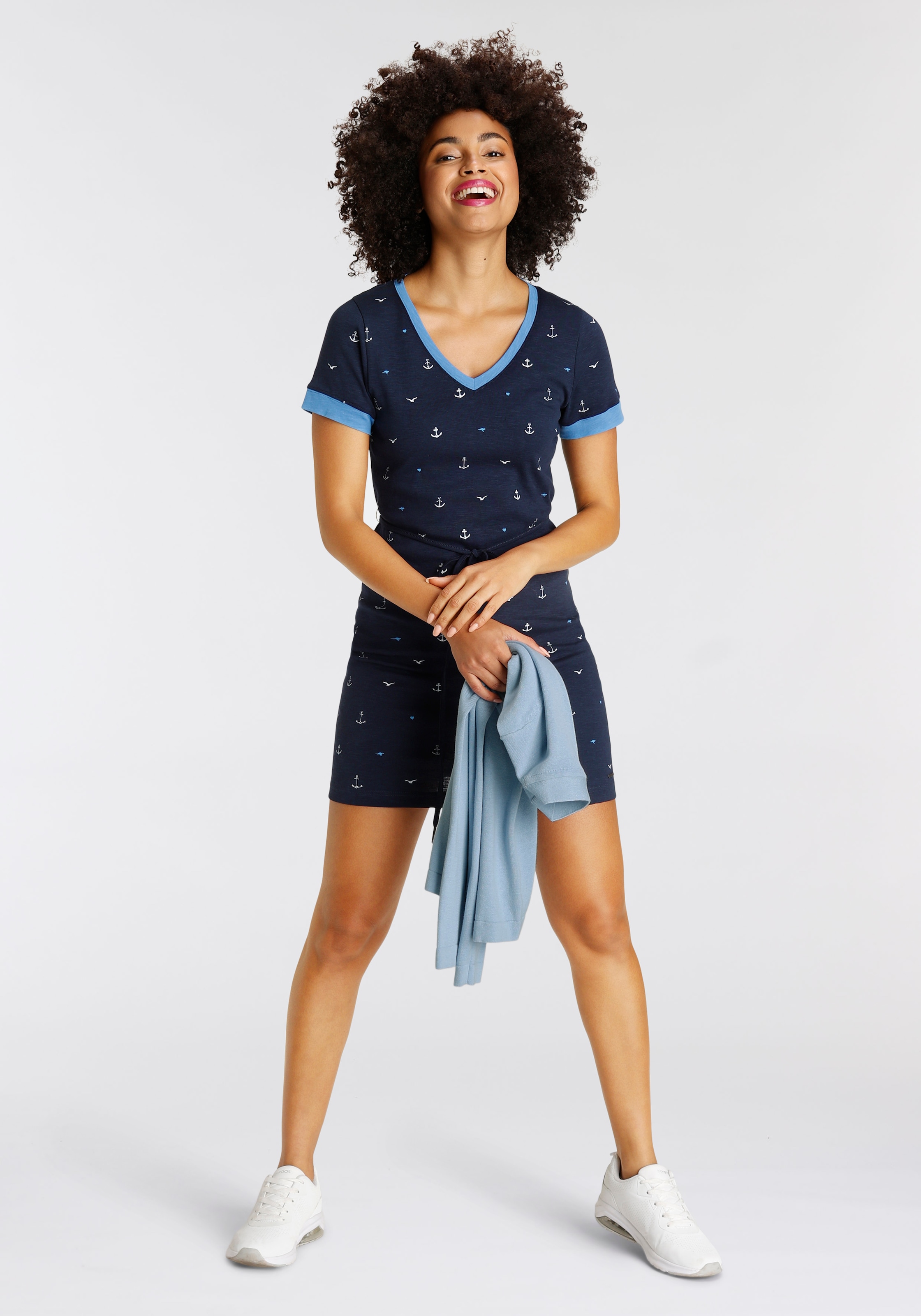 KangaROOS Jerseykleid, (mit Bindegürtel), mit maritimen kaufen NEUE Minimal-Alloverdruck | - BAUR KOLLEKTION online