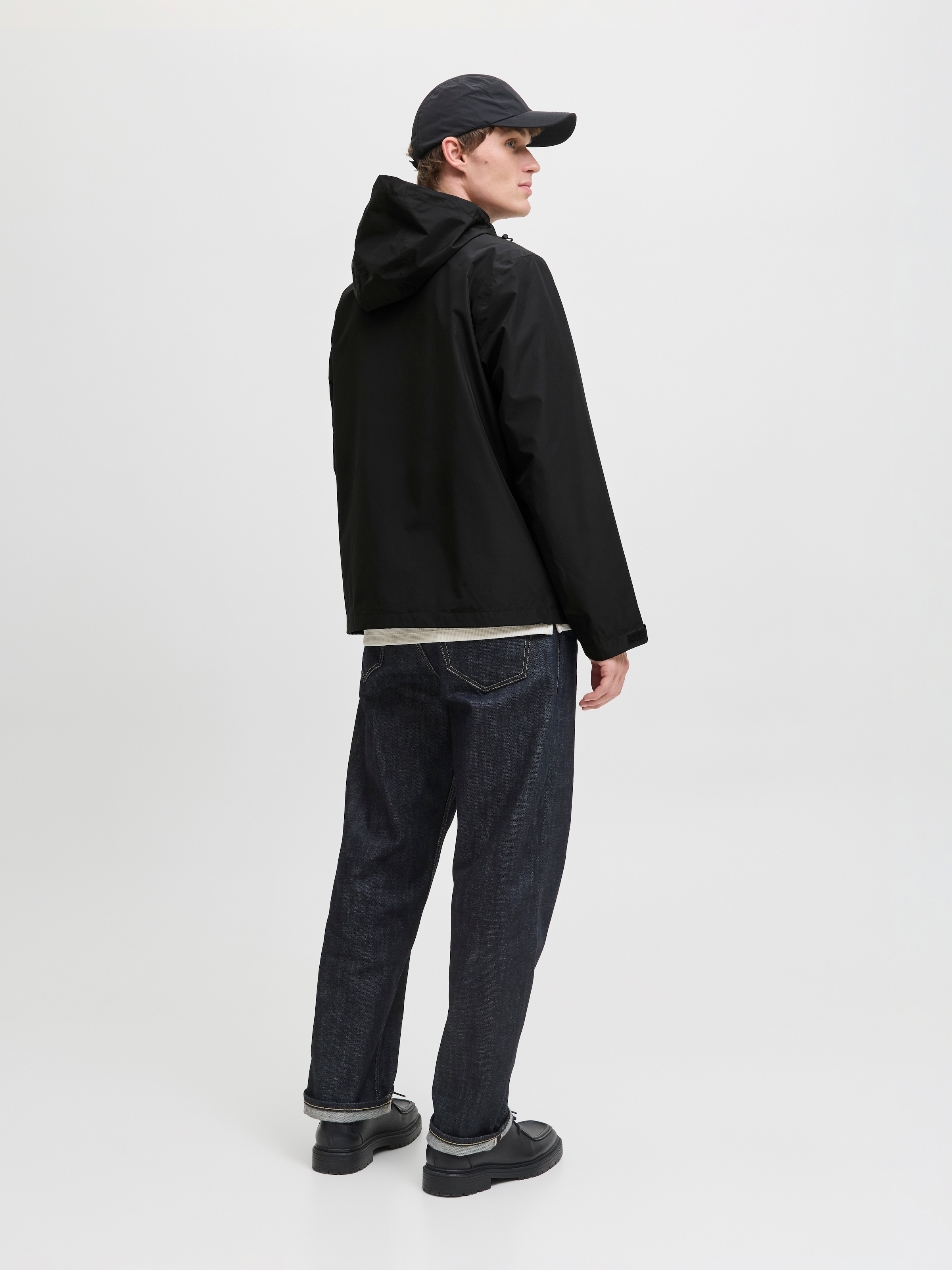 Jack & Jones Outdoorjacke »JJEFLYNN FUNCTIONAL JACKET NOOS«, mit Kapuze, mit Kordelzug