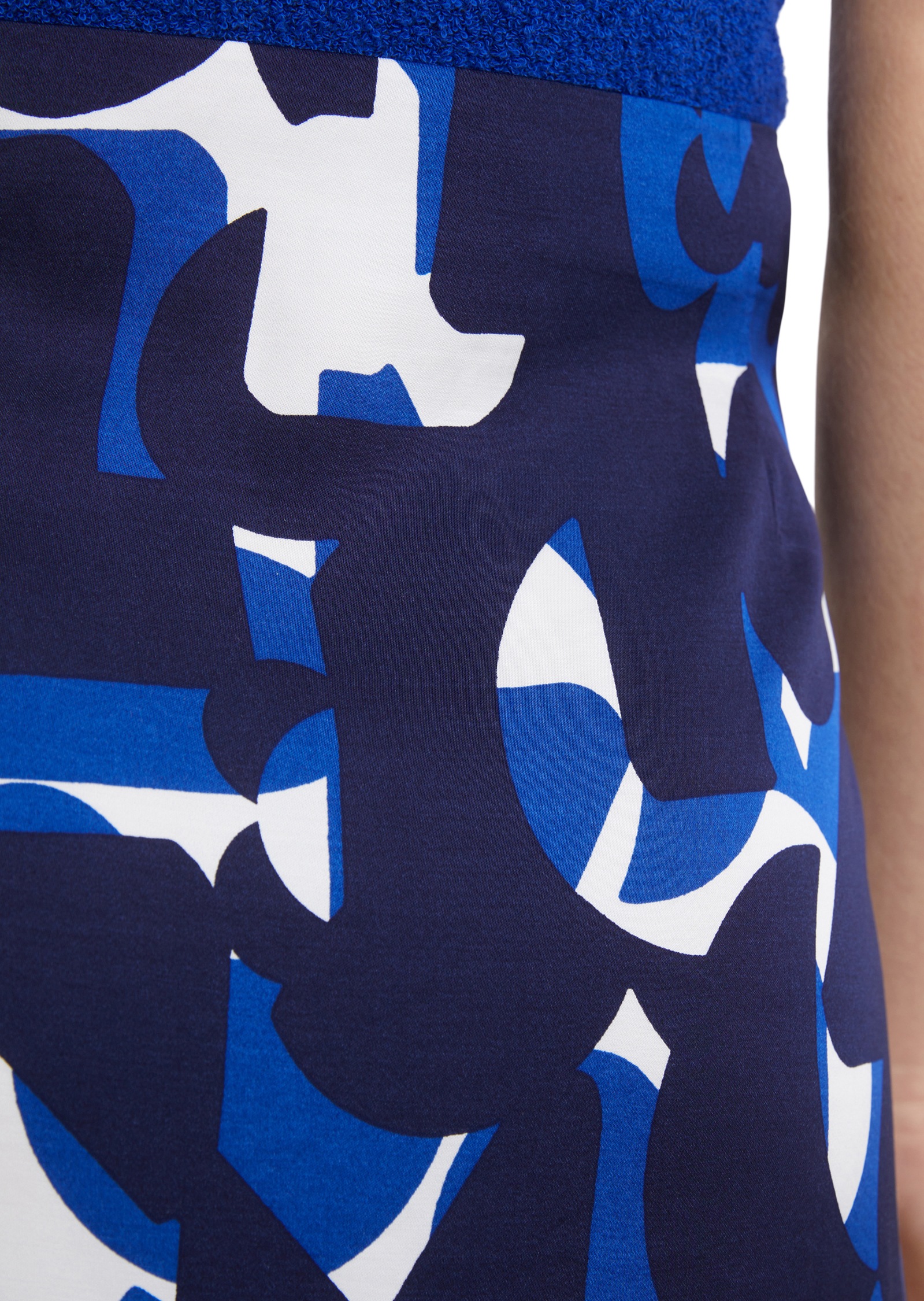 Thumbnail - Marc OPolo Satinrock in ausgestellter A-Linie geschnitten