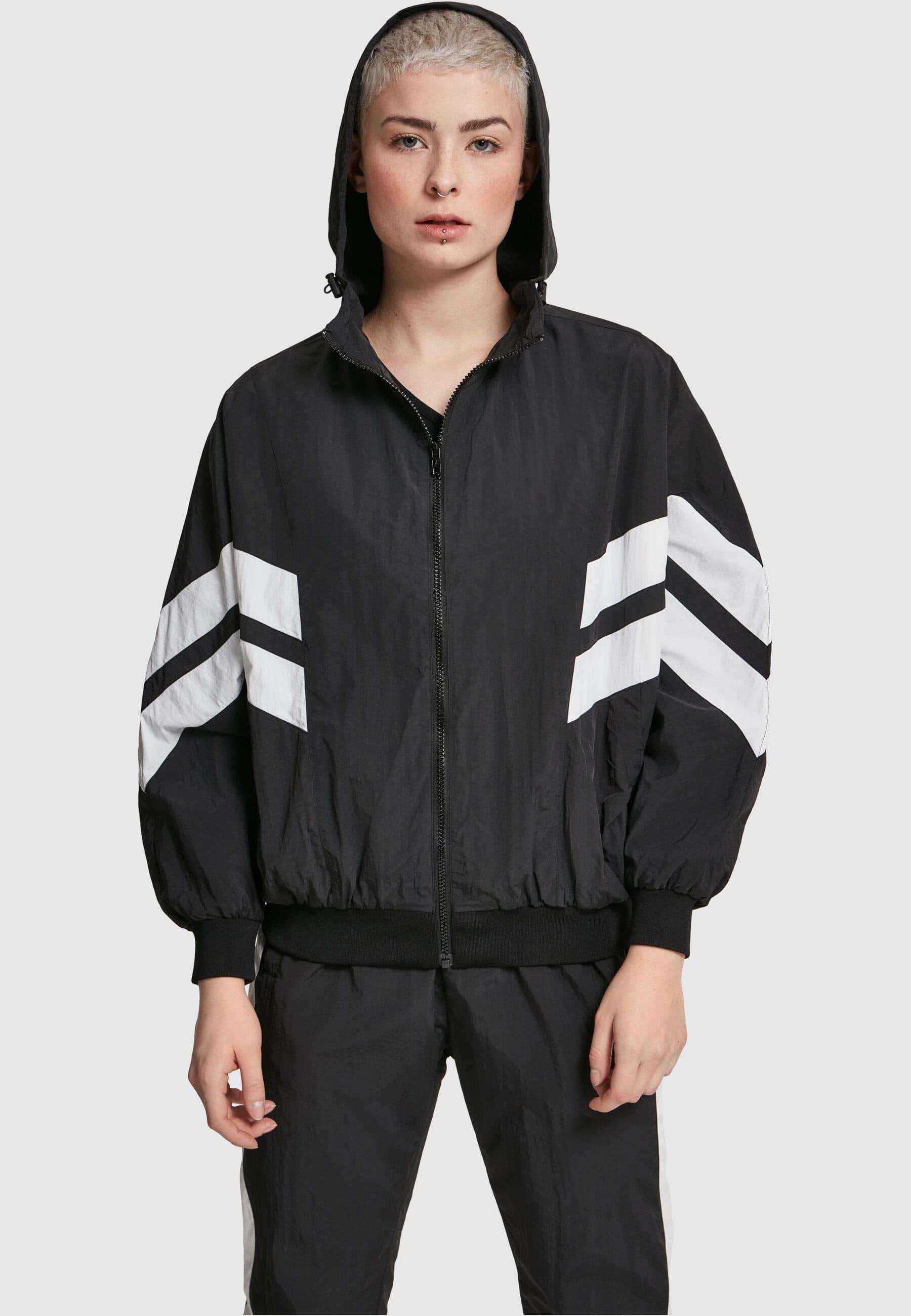 URBAN CLASSICS Allwetterjacke »Urban Classics Damen Ladies Crinkle Batwing Jacket«, (1 St.), mit Kapuze