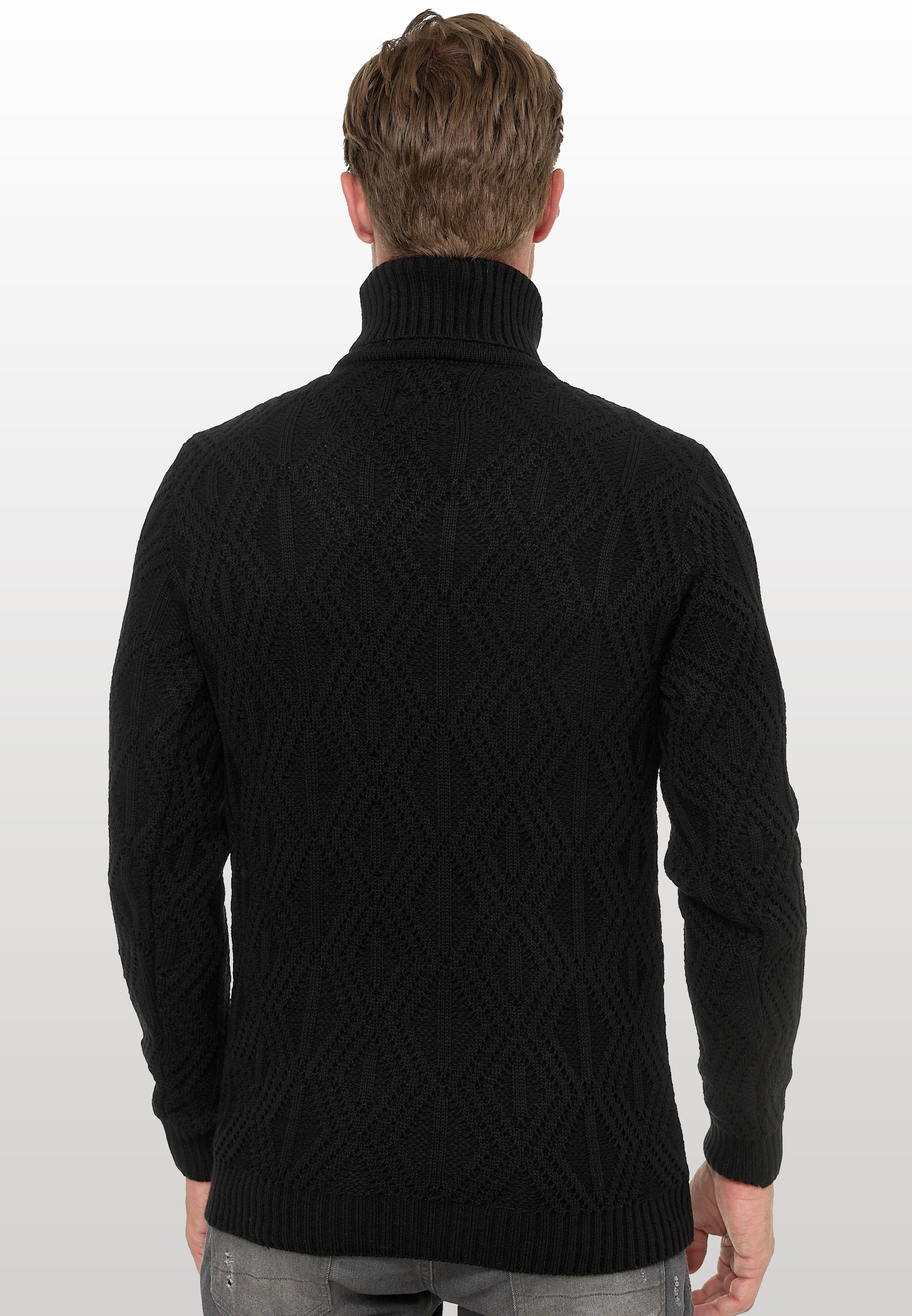 Rusty Neal Rollkragenpullover, in modischem Design