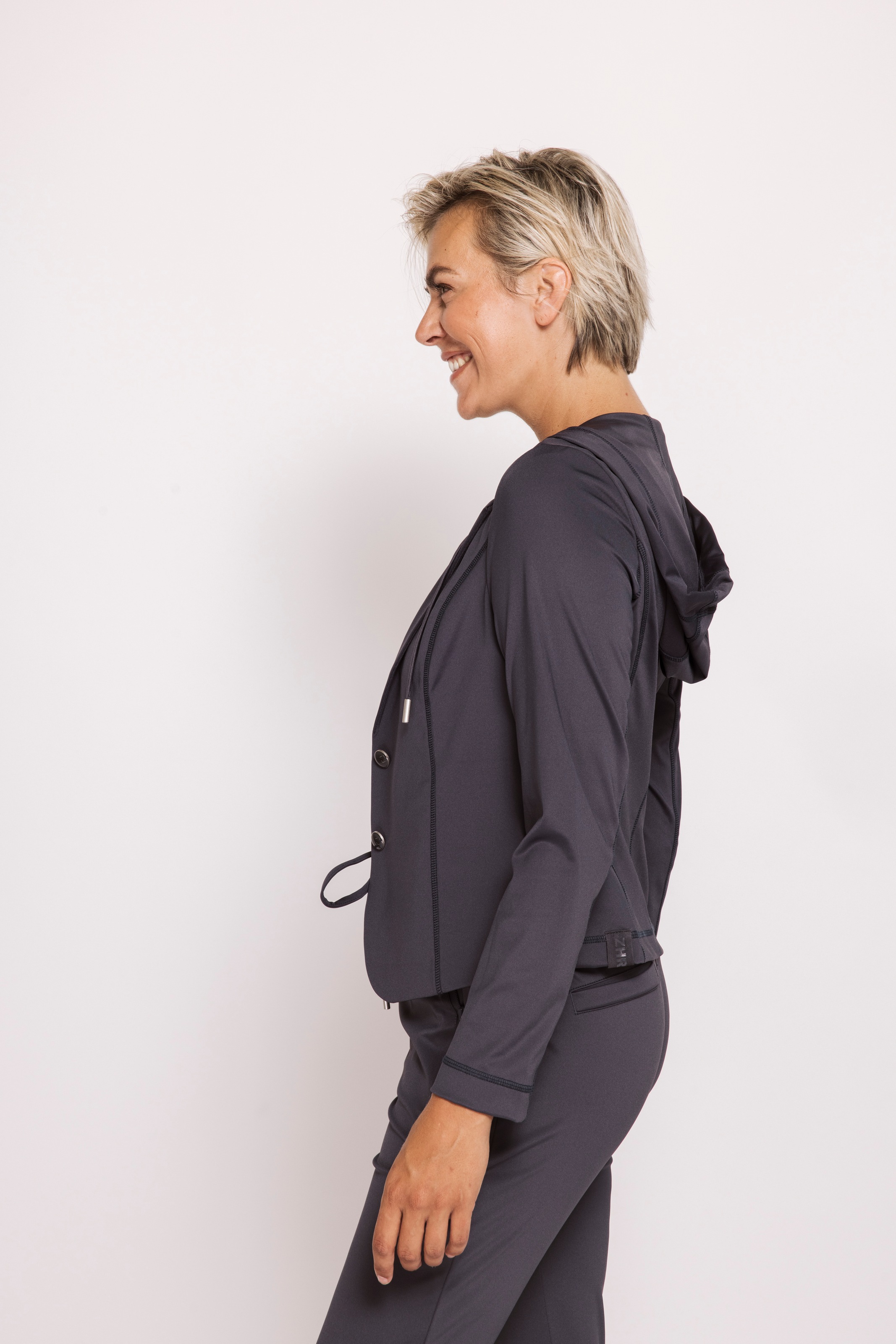 Zhrill Kurzblazer "ZHDARCIA Blazer mit Kapuze" mit Reverskragen/Kordelzug u günstig online kaufen