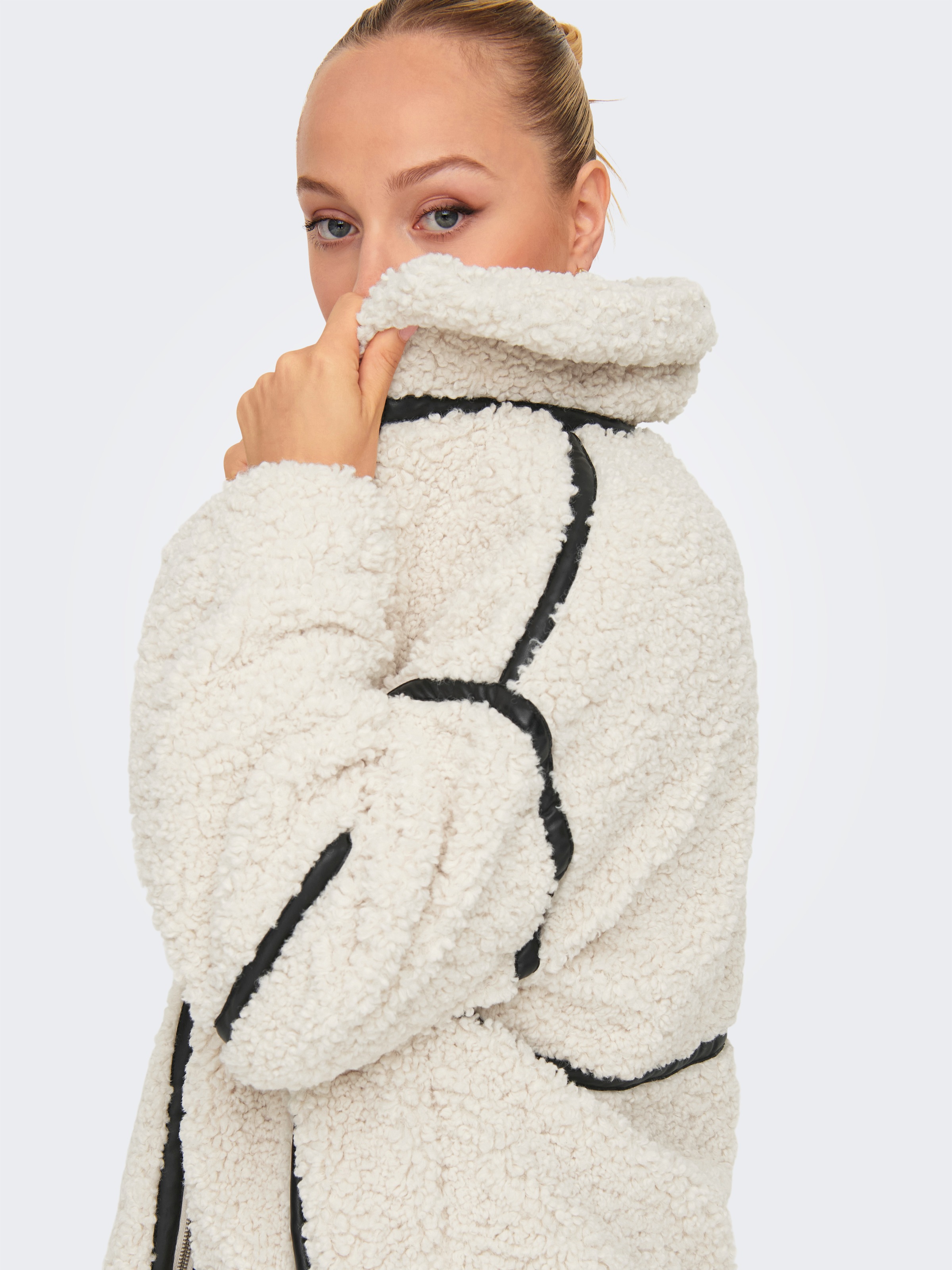 ONLY Plüschjacke »ONLPARIS TEDDY JACKET OTW CC« Kunstfaser