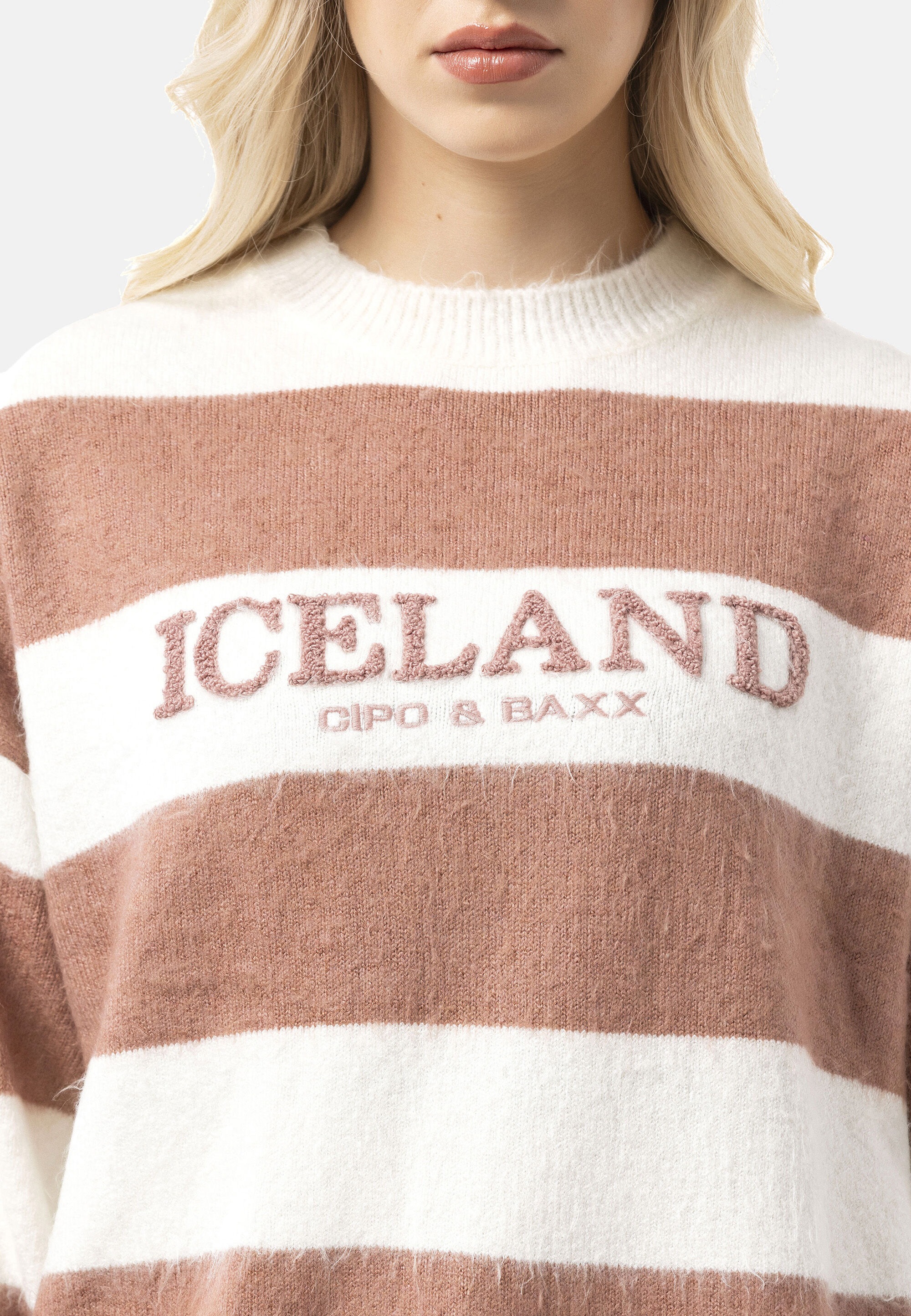 Cipo & Baxx Strickpullover »WP263« 1 Stk. Streifenmuster mit Frontprint