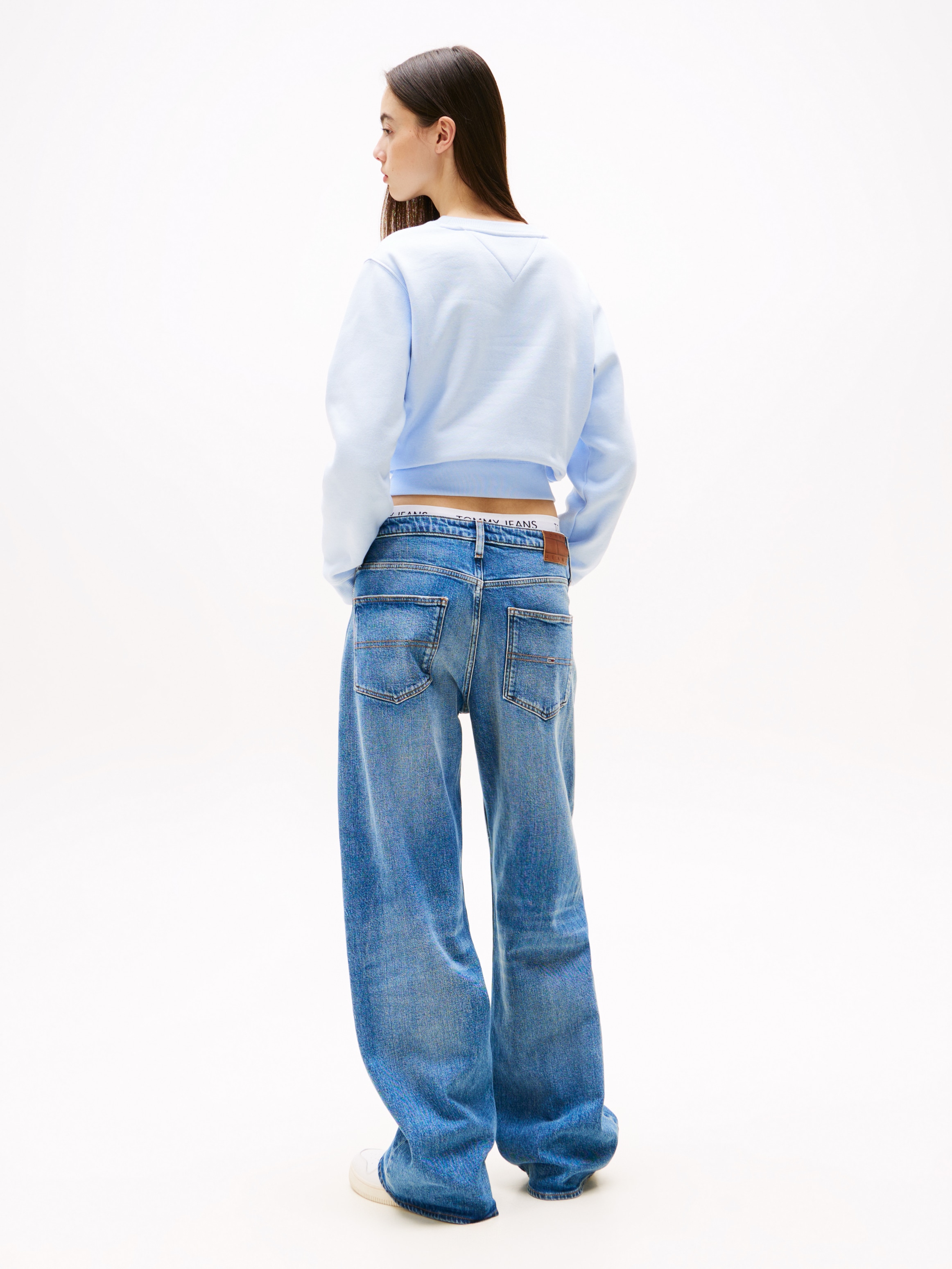 Tommy Jeans Relax-fit-Jeans »MIA MR RLXD STR«, in blauer Waschung, mit Hammerschlaufe