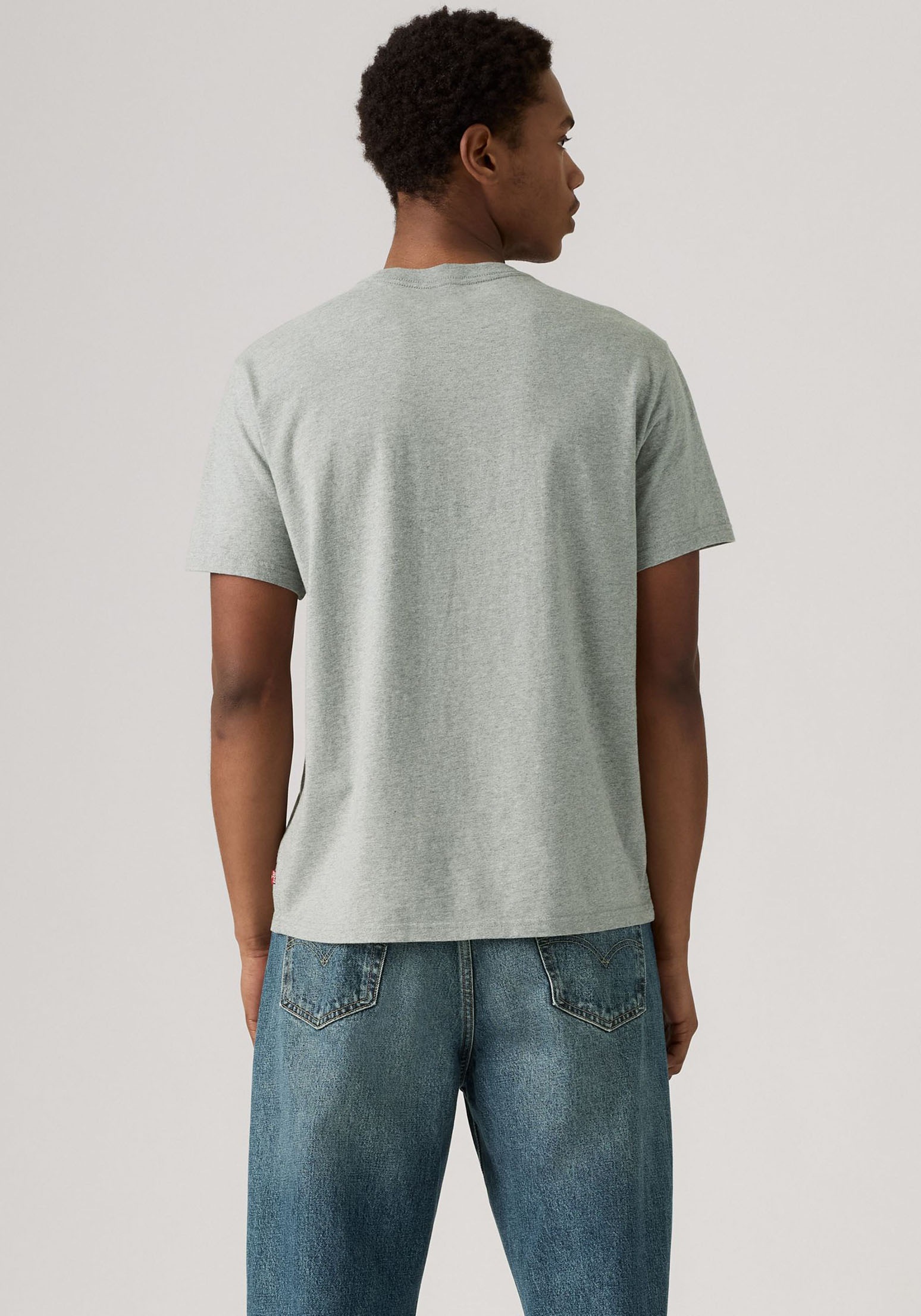 Thumbnail - Levis "RELAXED FIT TEE" mit Logoschriftzug