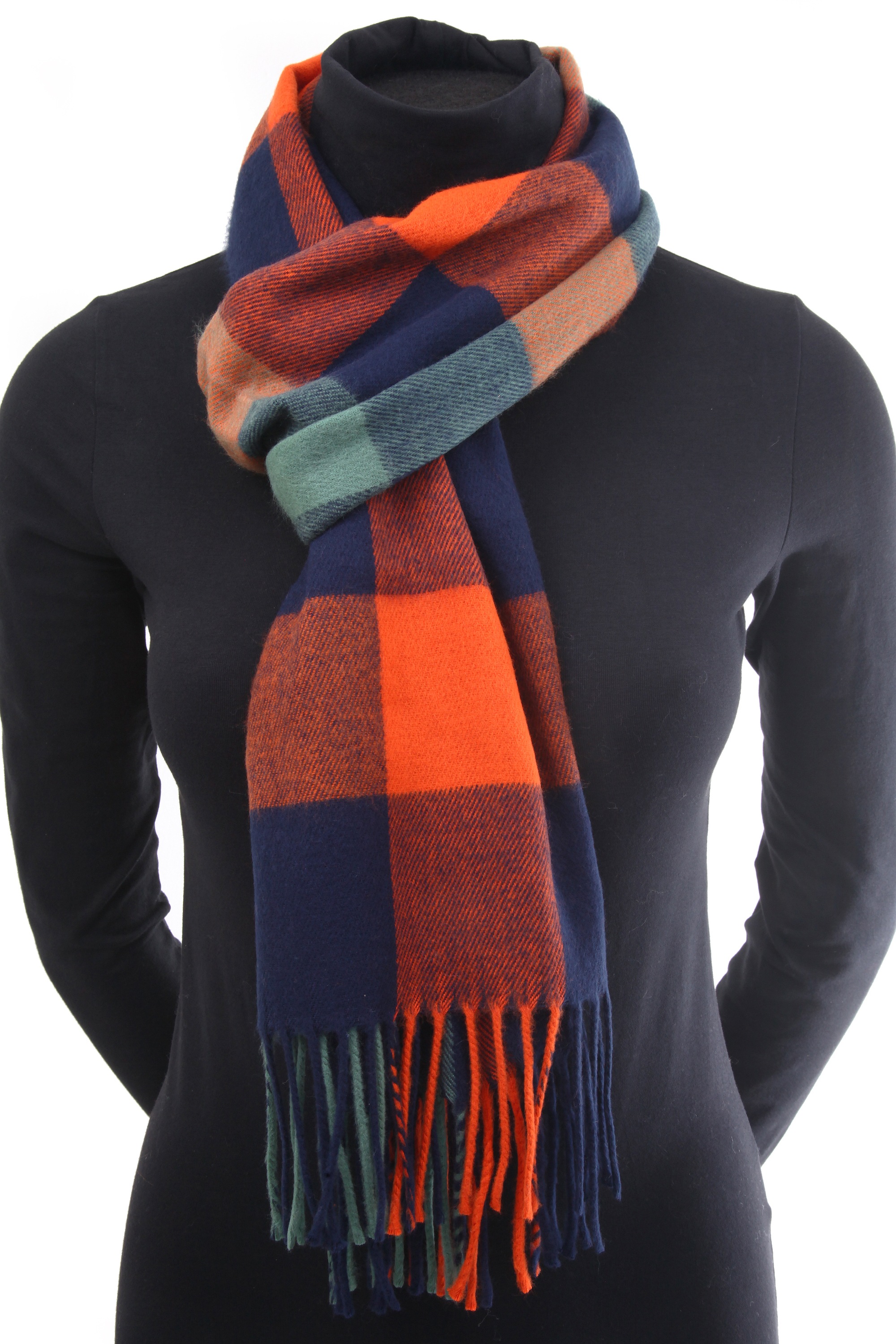 COLLEZIONE ALESSANDRO Modeschal »Chadia«, in leuchtenden Winterfarben