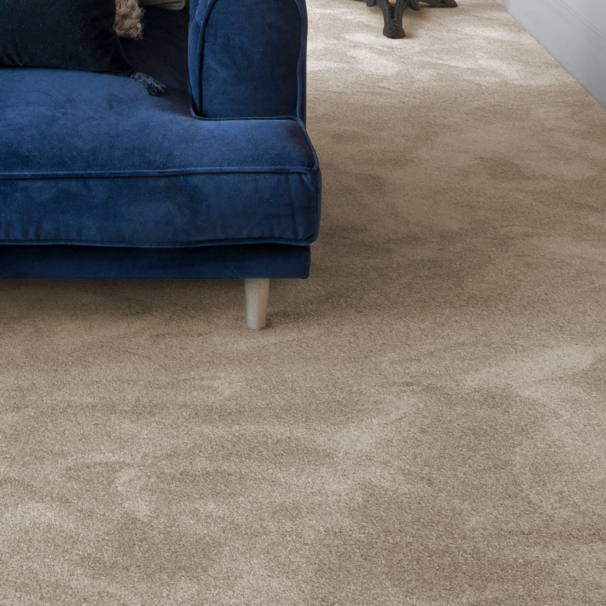 ANDIAMO Teppichboden "Levin, Velours, Made in Belgium", B : 500cm 1 Stk., 10mm, L: 700cm, braun, Schlafzimmer, Teppiche, Uni Farben, Breite 400 cm