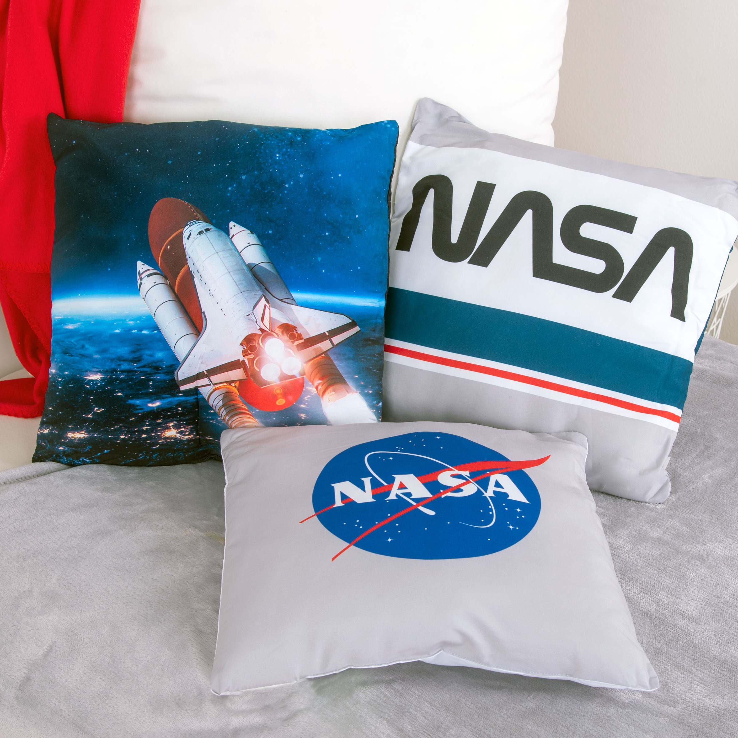 NASA Dekokissen »« hochfarbig raštuotas