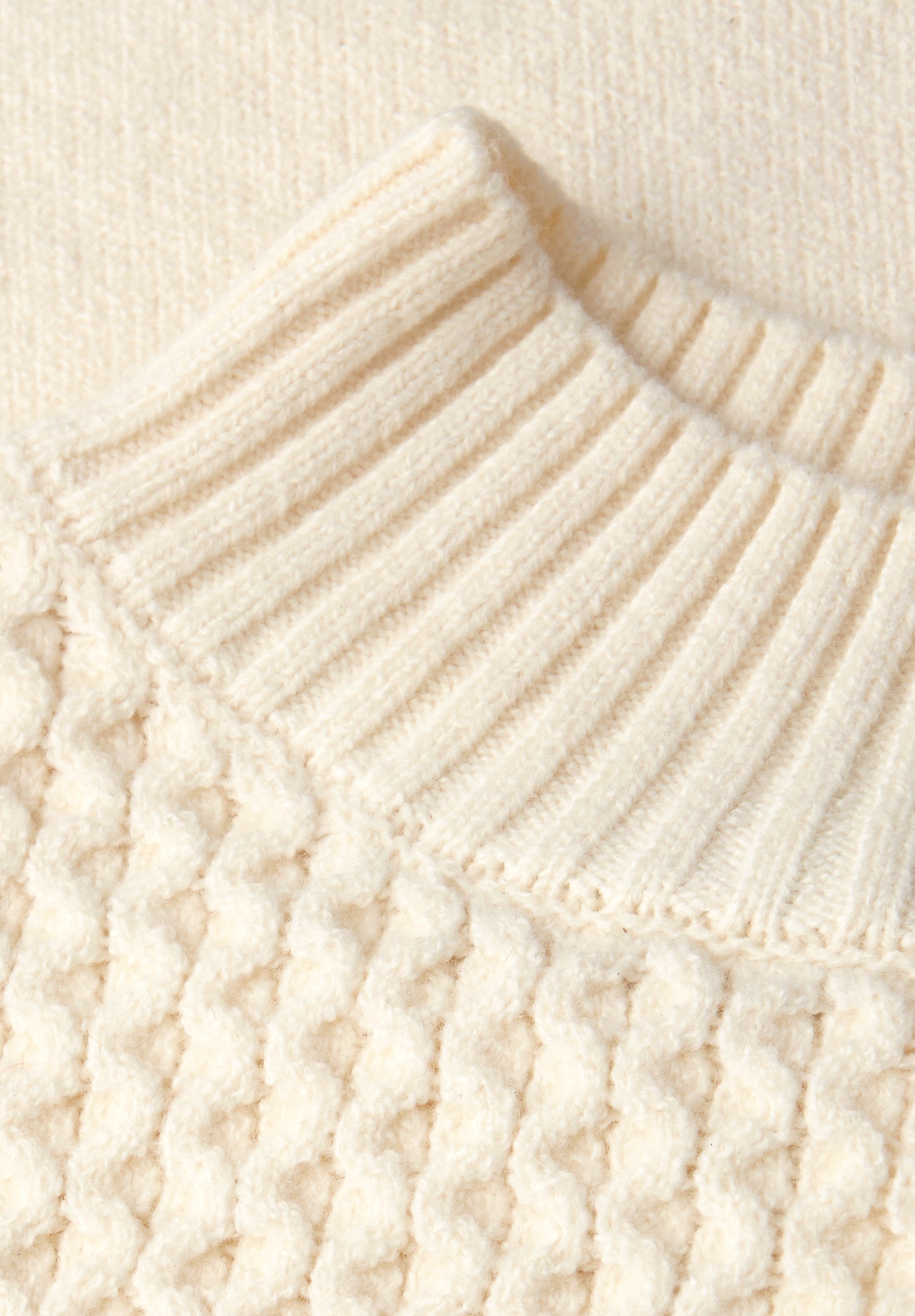 STREET ONE Strickpullover mit Strick-Detail