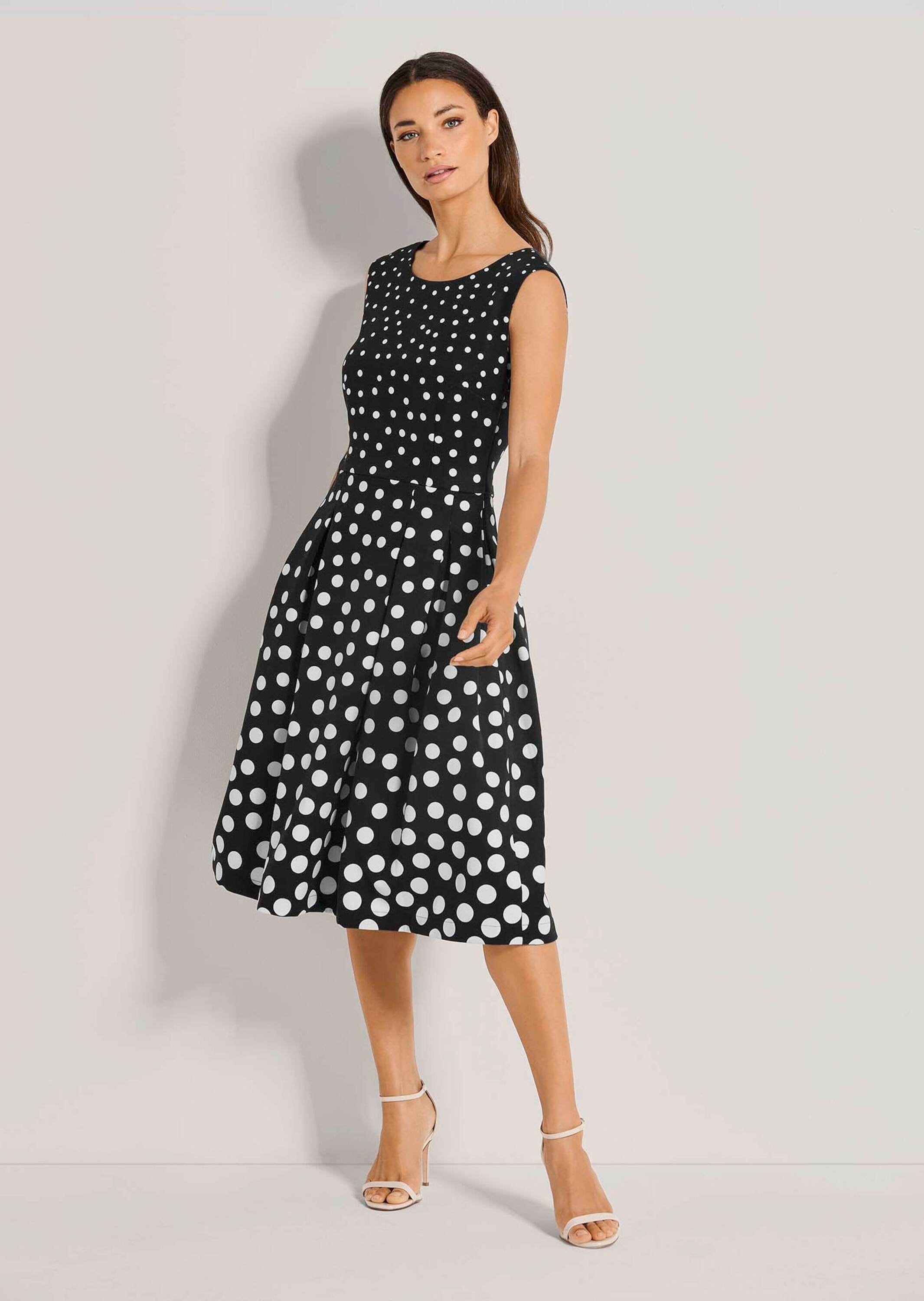 MADELEINE Sommerkleid "Kleid Kurzarm Tupfenkleid in Midilänge" V Ausschnitt günstig online kaufen