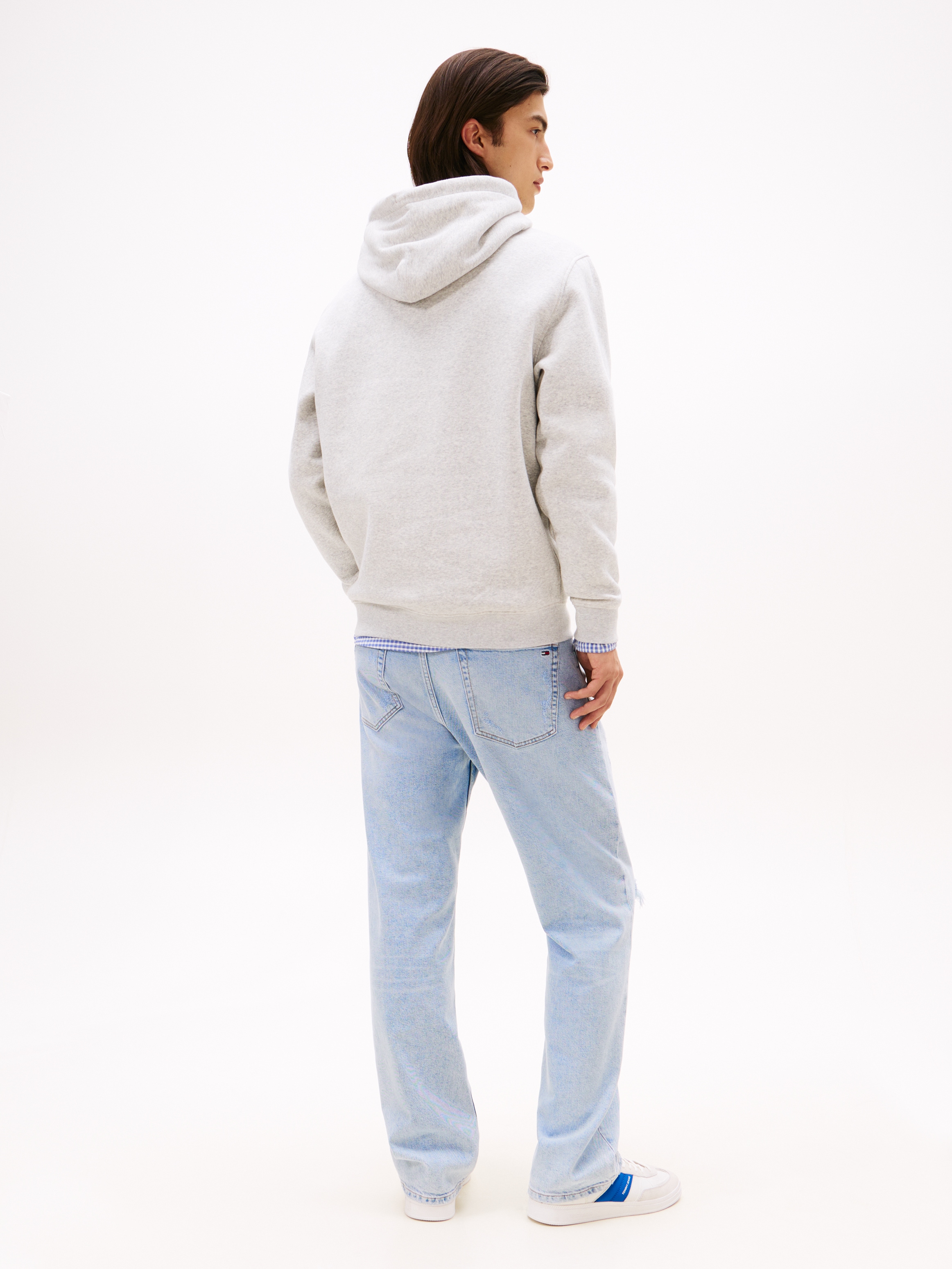 Tommy Jeans Hoodie »TJM REG LINEAR LOGO HOODIE EXT«, mit Logo-Stickerei