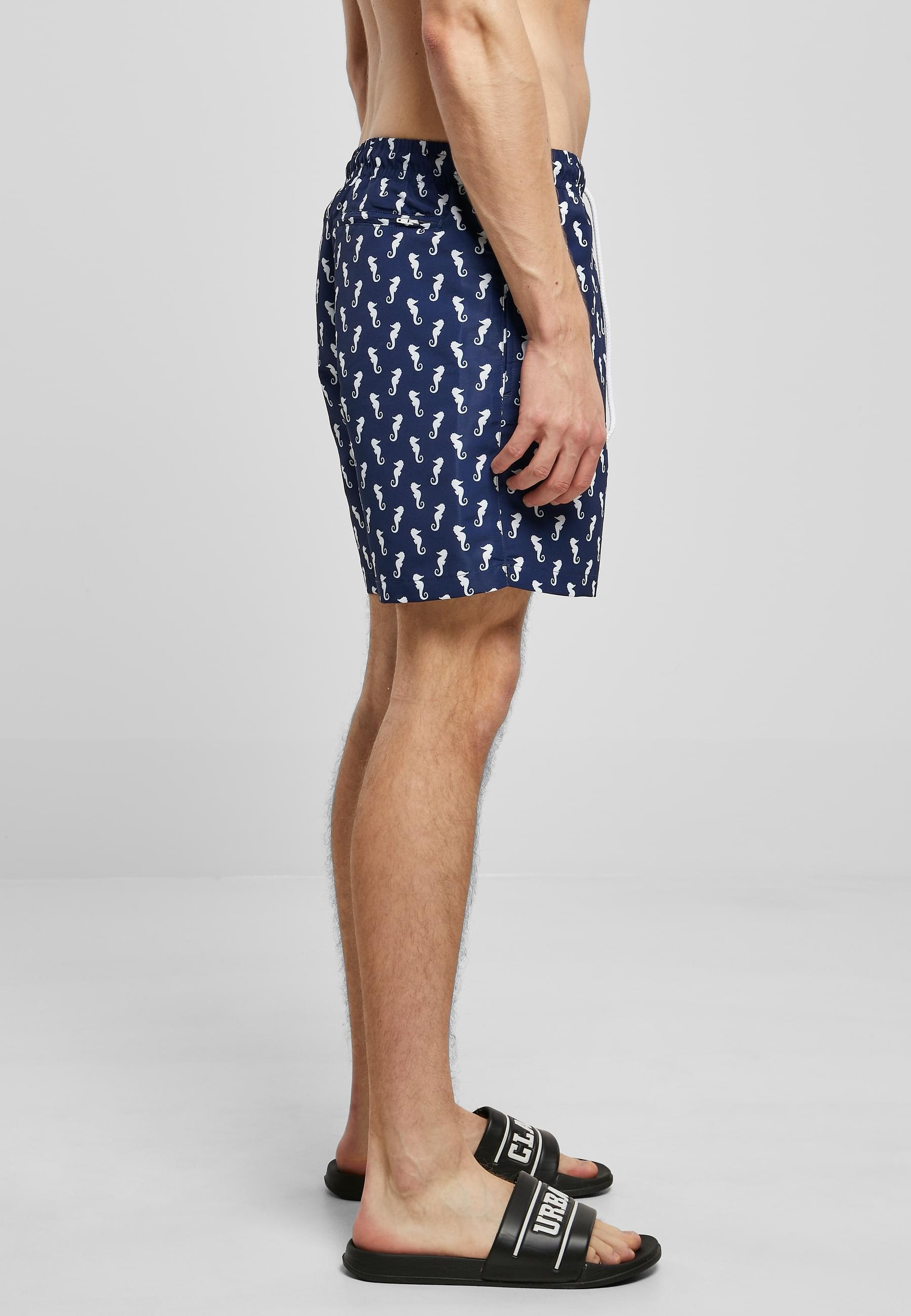 URBAN CLASSICS Badeshorts »Urban Classics Herren Pattern Swim Shorts«