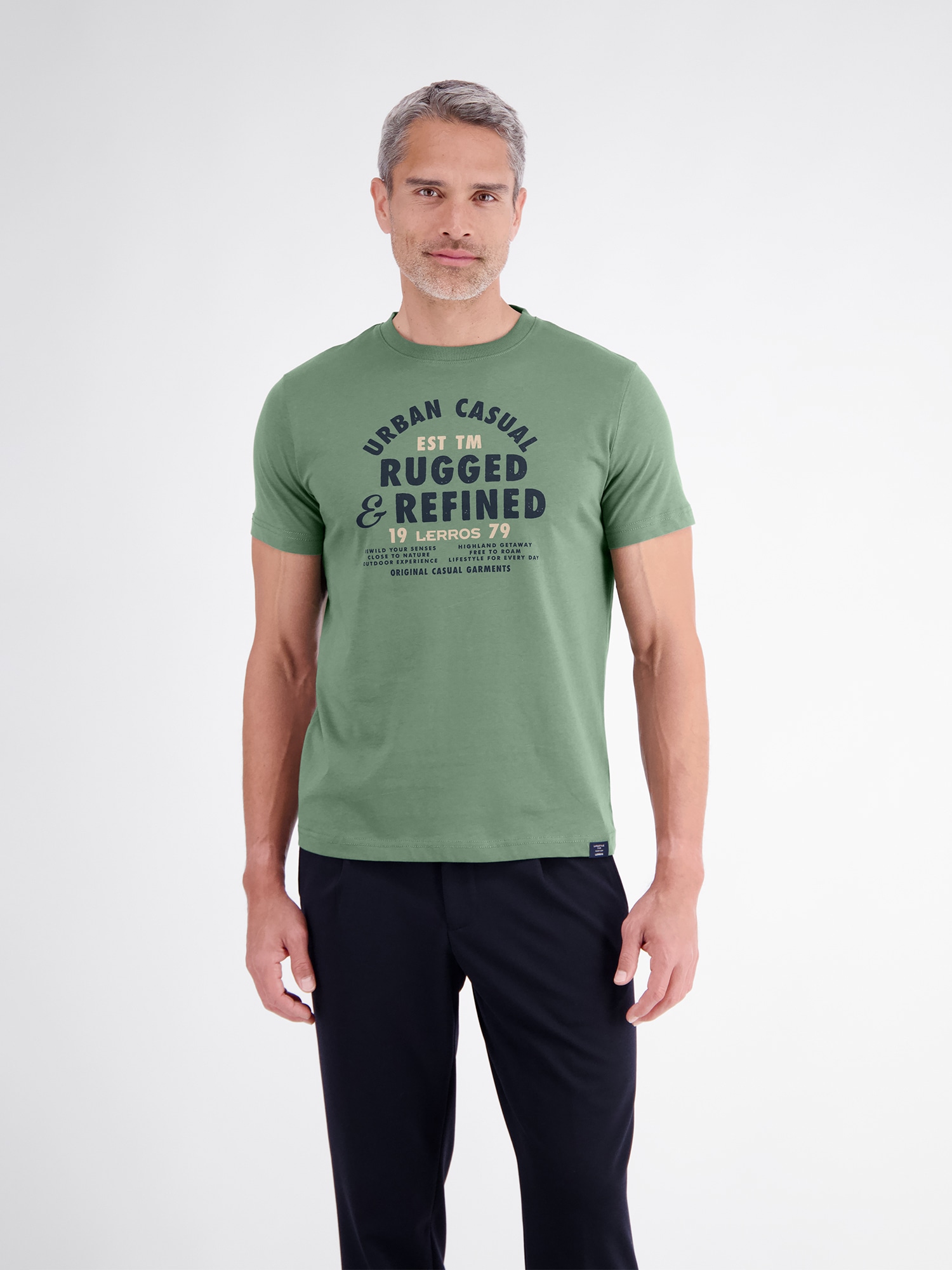 LERROS Rundhalsshirt »T-Shirt aus reiner Baumwolle mit lässigem Slogan-Print«