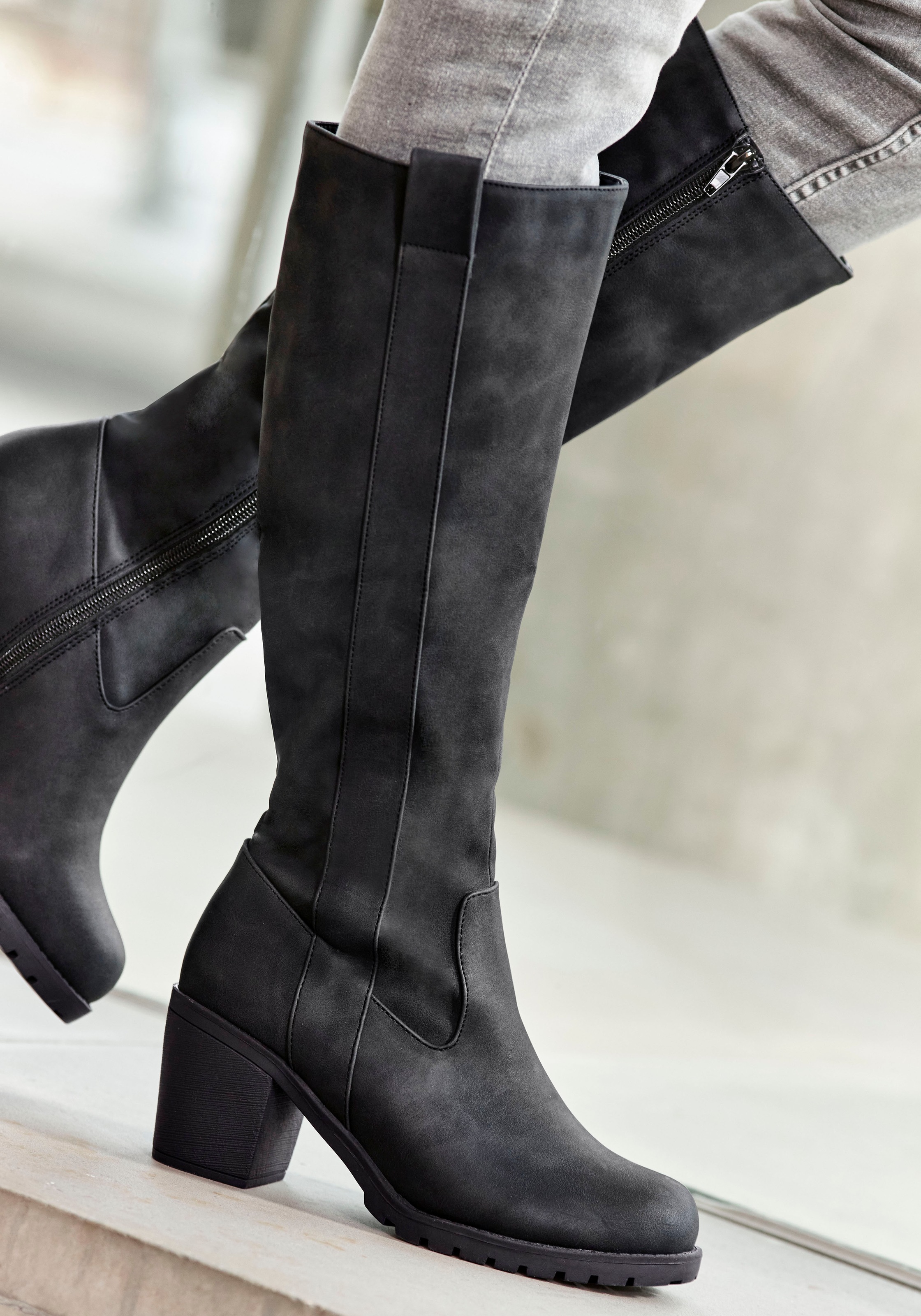 LASCANA Weitschaftstiefel Stiefel, Stiefelette, langer Stiefel, Blockabsatz günstig online kaufen