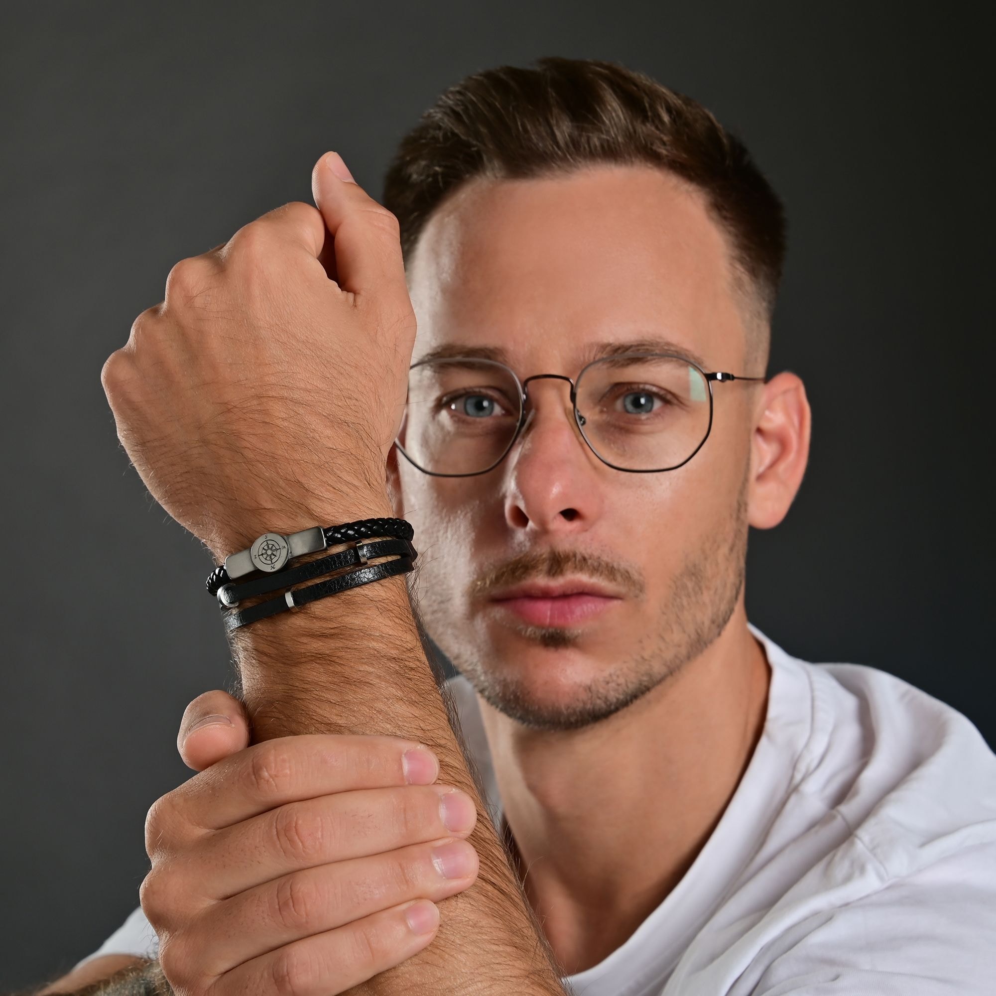 Adelia´s Kettenanhänger »Herren Anhänger – Gravuranhänger aus Leder« ()  Ein Geschenk, das Freude macht