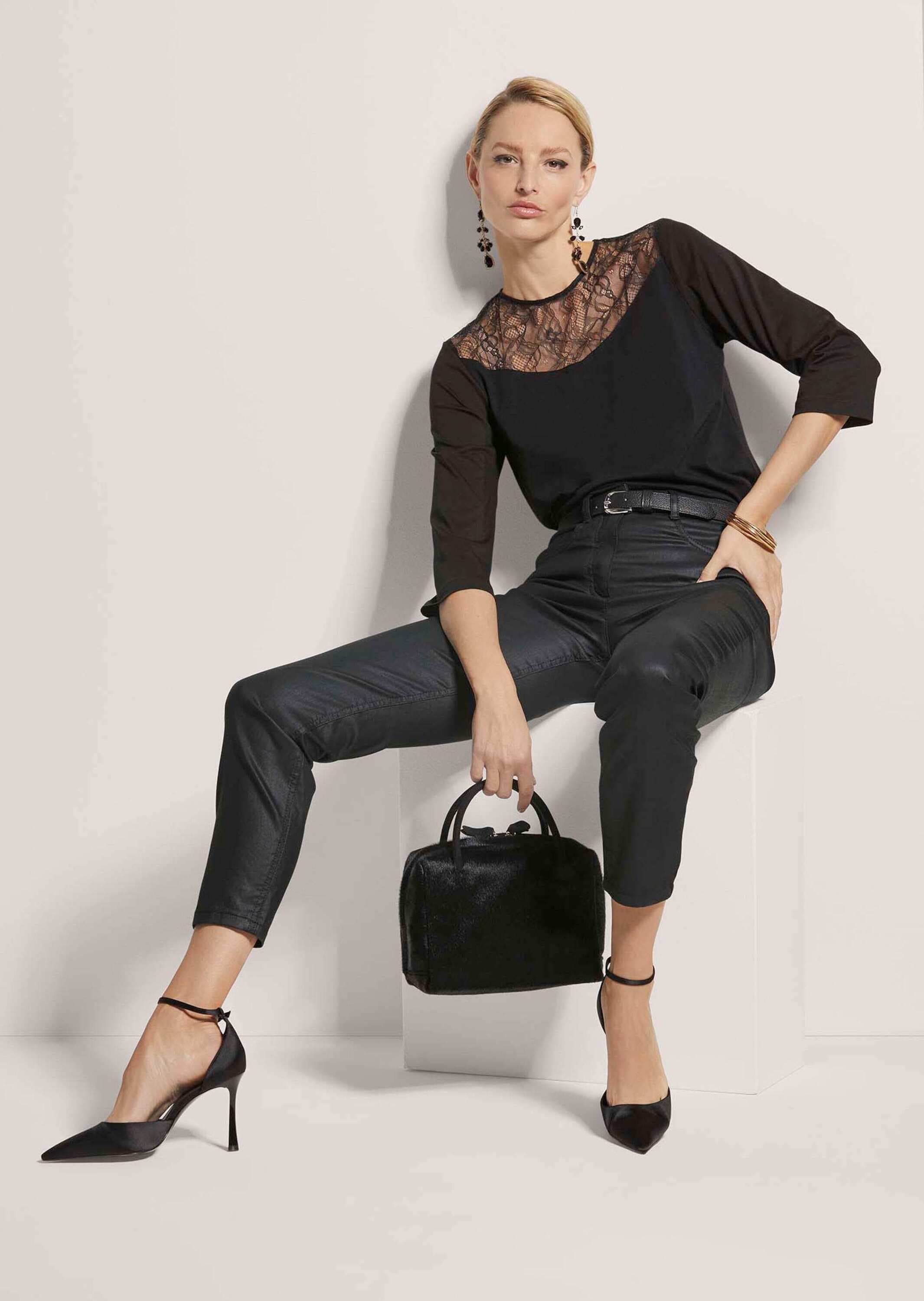 MADELEINE Kurzarmshirt »Shirt Rundhals-Shirt mit Spitze, Baumwollmix«
