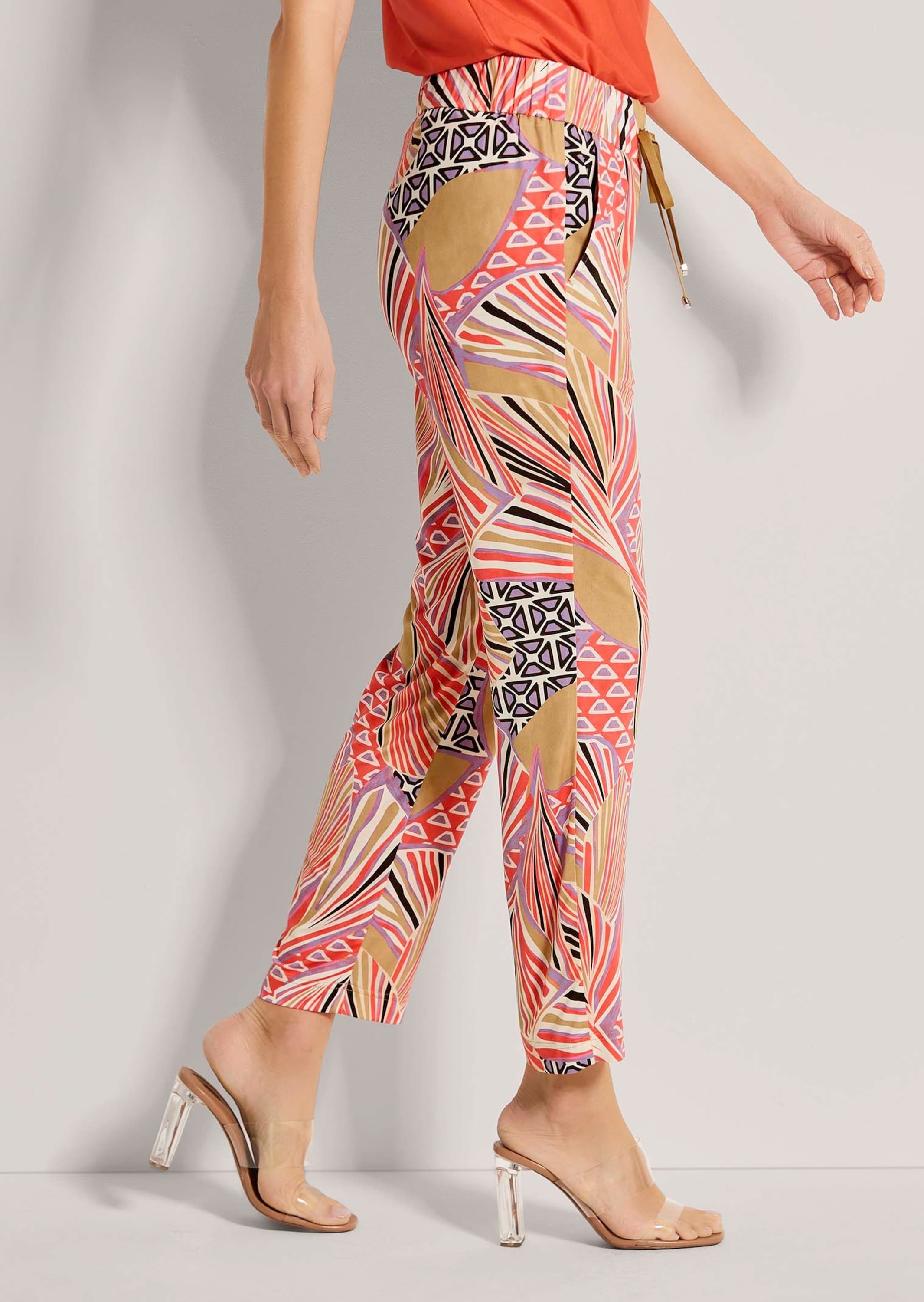 MADELEINE Schlupfhose »7/8 Hose Farbige Schlupfhose mit grafischem Print«