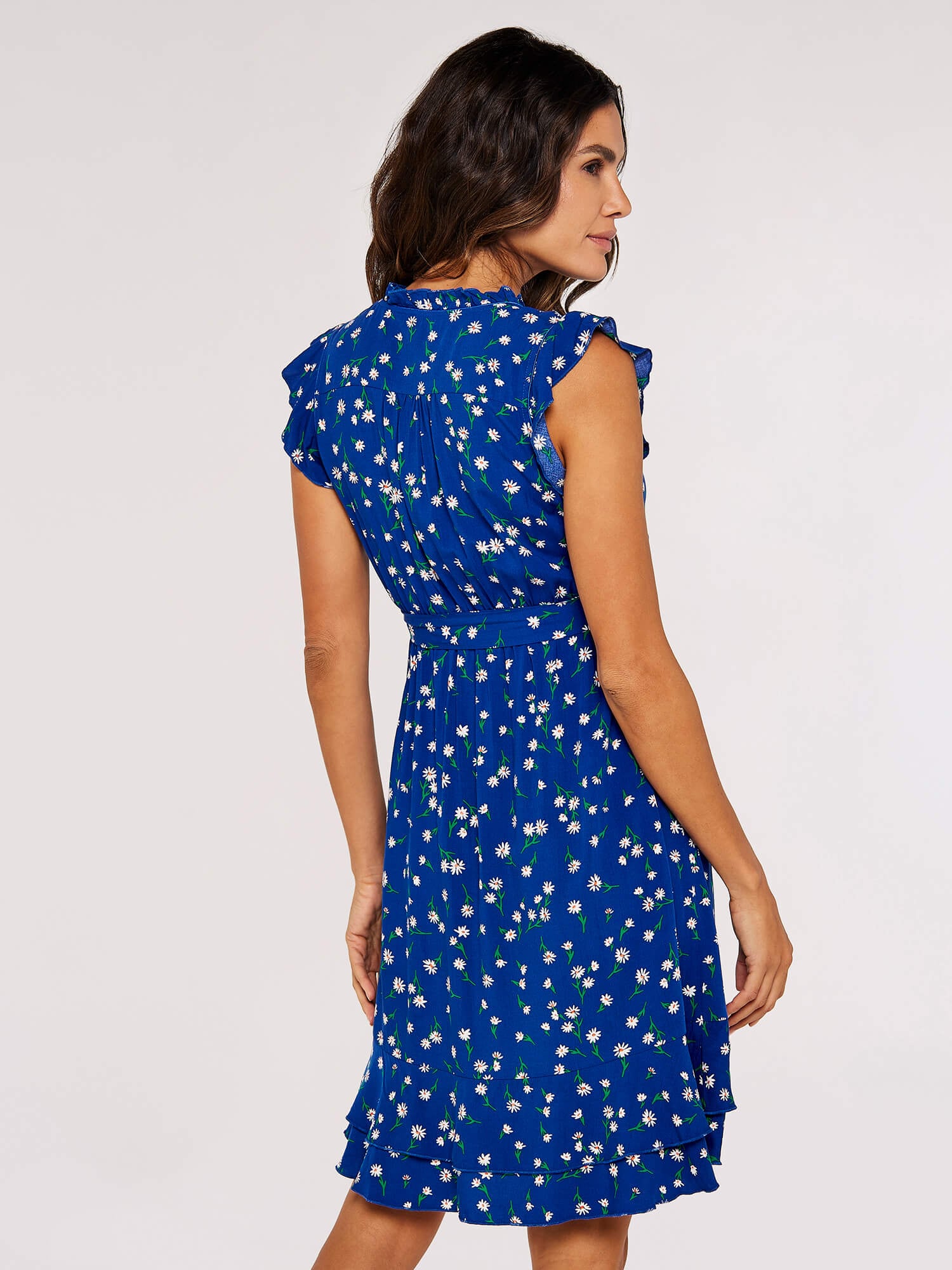 Apricot Druckkleid »Minikleid« mit Taillenband, 2 tlg. mit Rüschen und Gänseblümchen