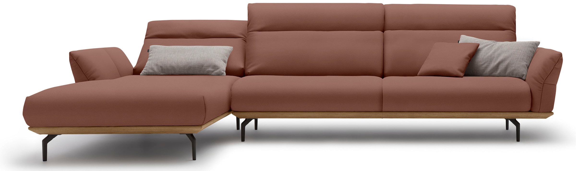 Creation BY ROLF BENZ Ecksofa »CR.460«, Sockel in Nussbaum, Winkelfüße in Umbragrau, Breite 338 cm
