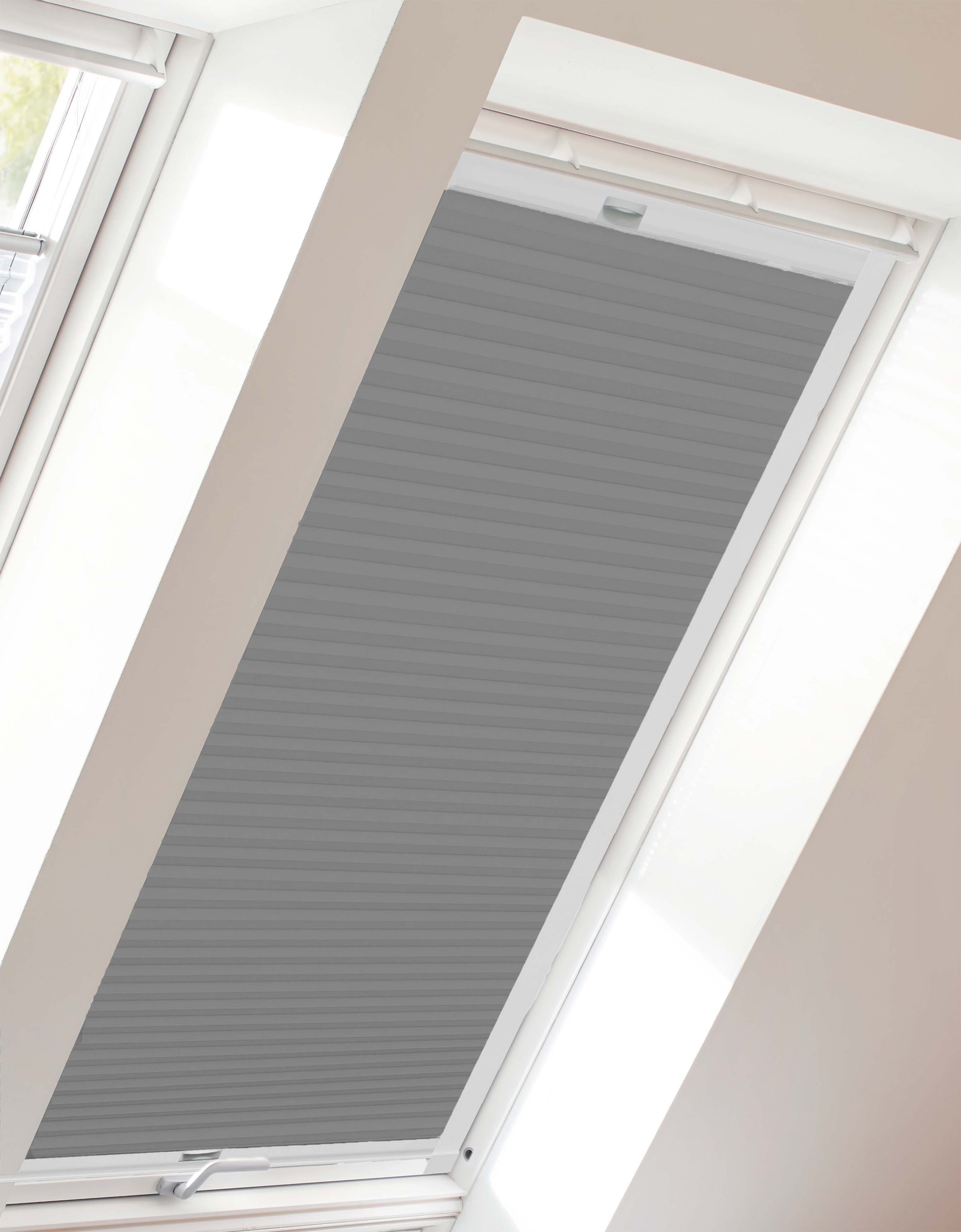 Black Friday »StartUp abdunkelnd, | VD«, Führungsschienen Honeycomb sunlines mit Dachfensterplissee verspannt, Style BAUR