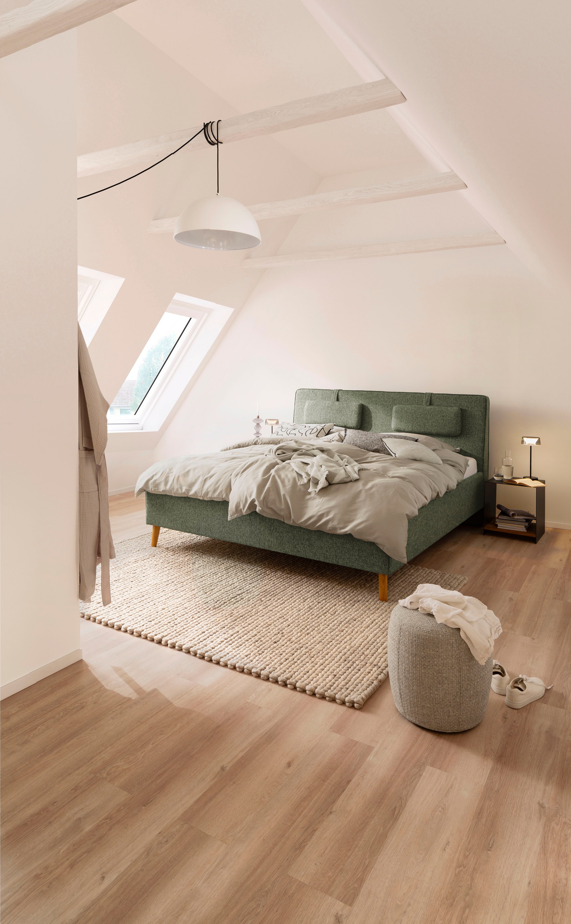 SCHÖNER WOHNEN-Kollektion Polsterbett »MADRID wahlweise mit Bettkasten, erhältlich in der Größe 180x200cm« wahlweise mit schwarzen Metallfüßen oder Holzfüßen