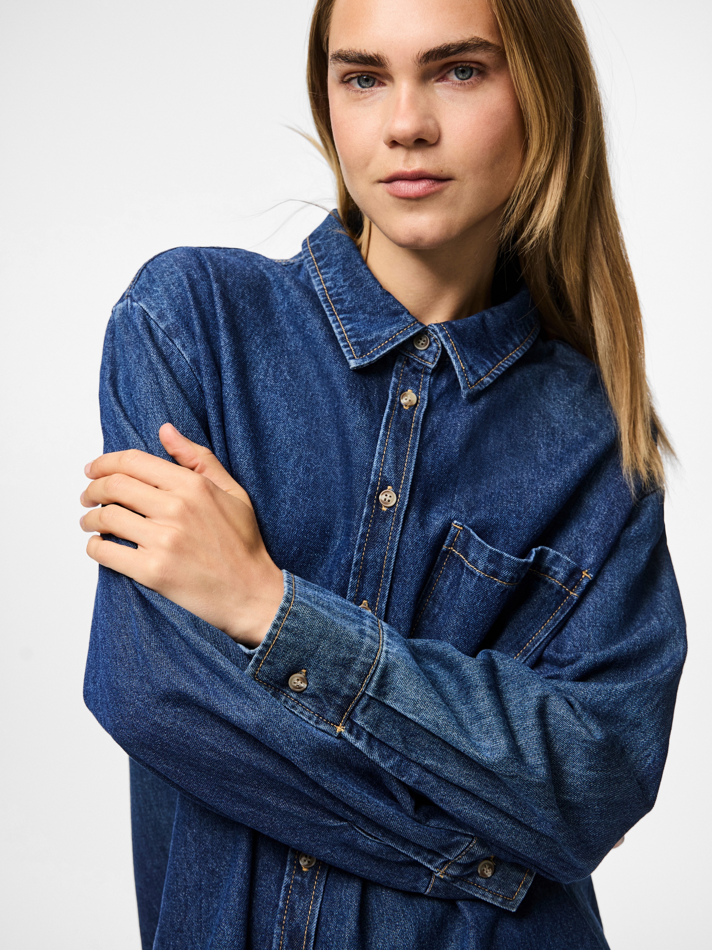 pieces Jeansbluse "PCMAISIE LS DENIM SHIRT NOOS BC" günstig online kaufen