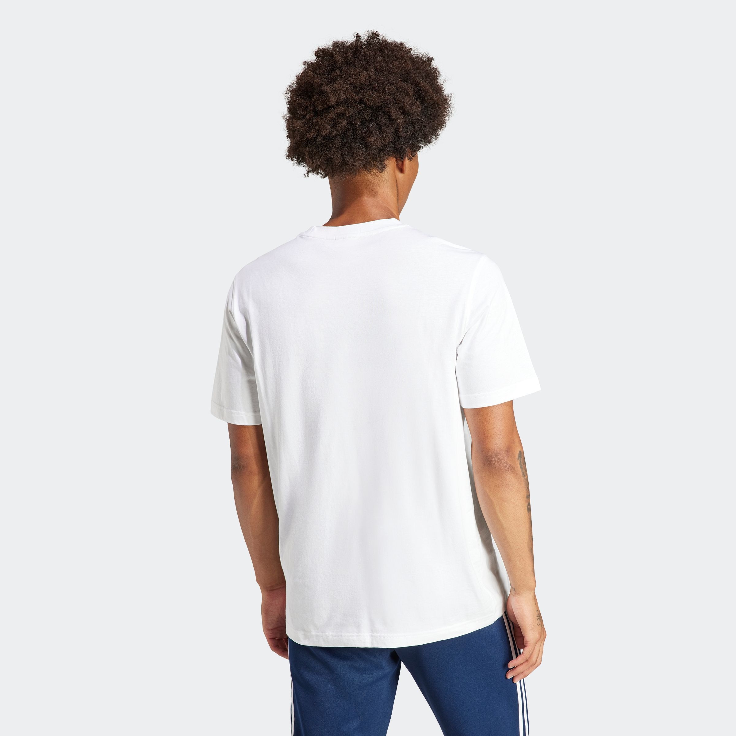 adidas Originals T-Shirt »TREFOIL T-SHIRT«, Basic Shirt mit großem Trefoil Logoprint