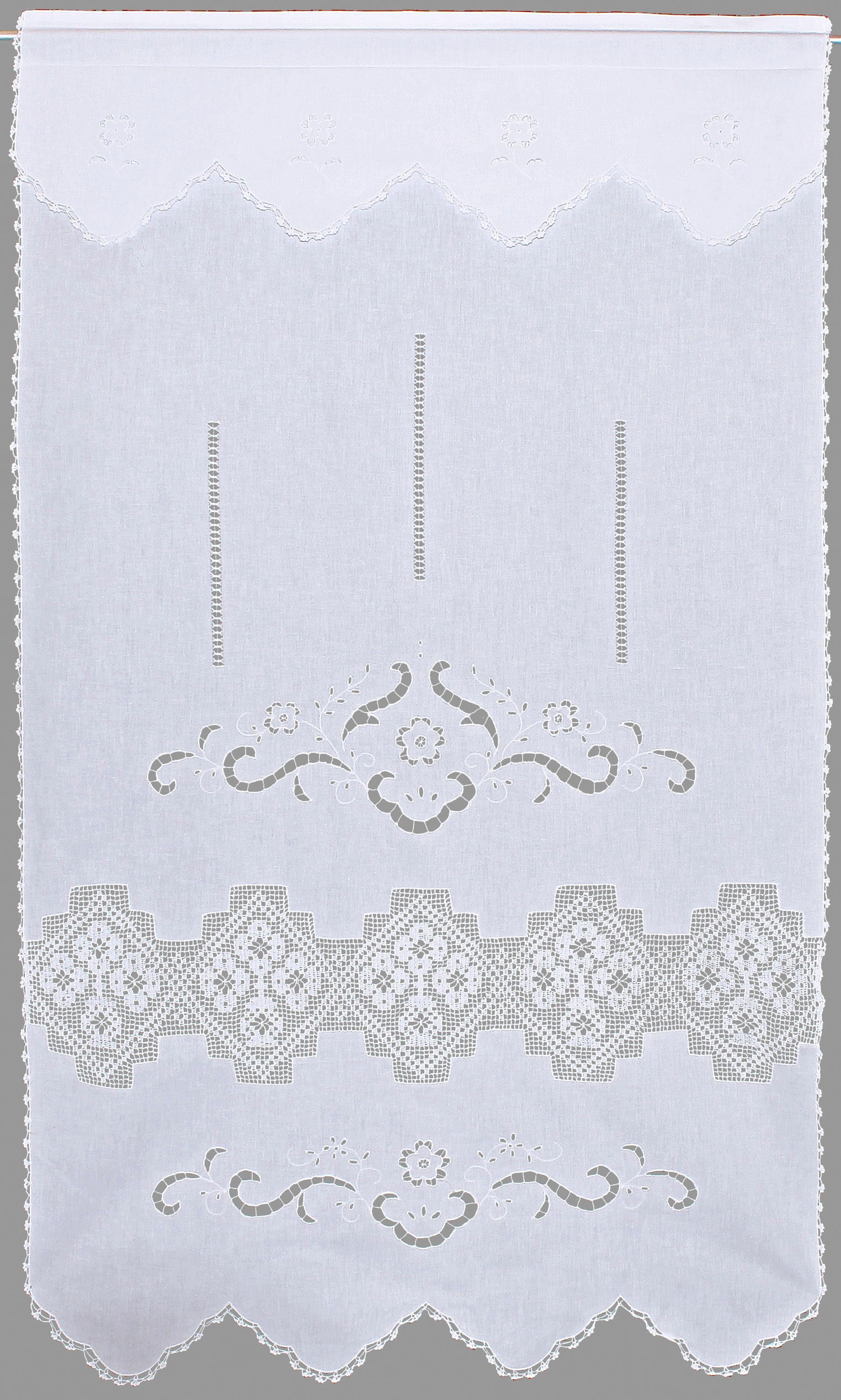 HOSSNER - ART OF HOME DECO Gardine »Bondone«, (1 St.), Häkelspitze - ECHTE Handarbeit