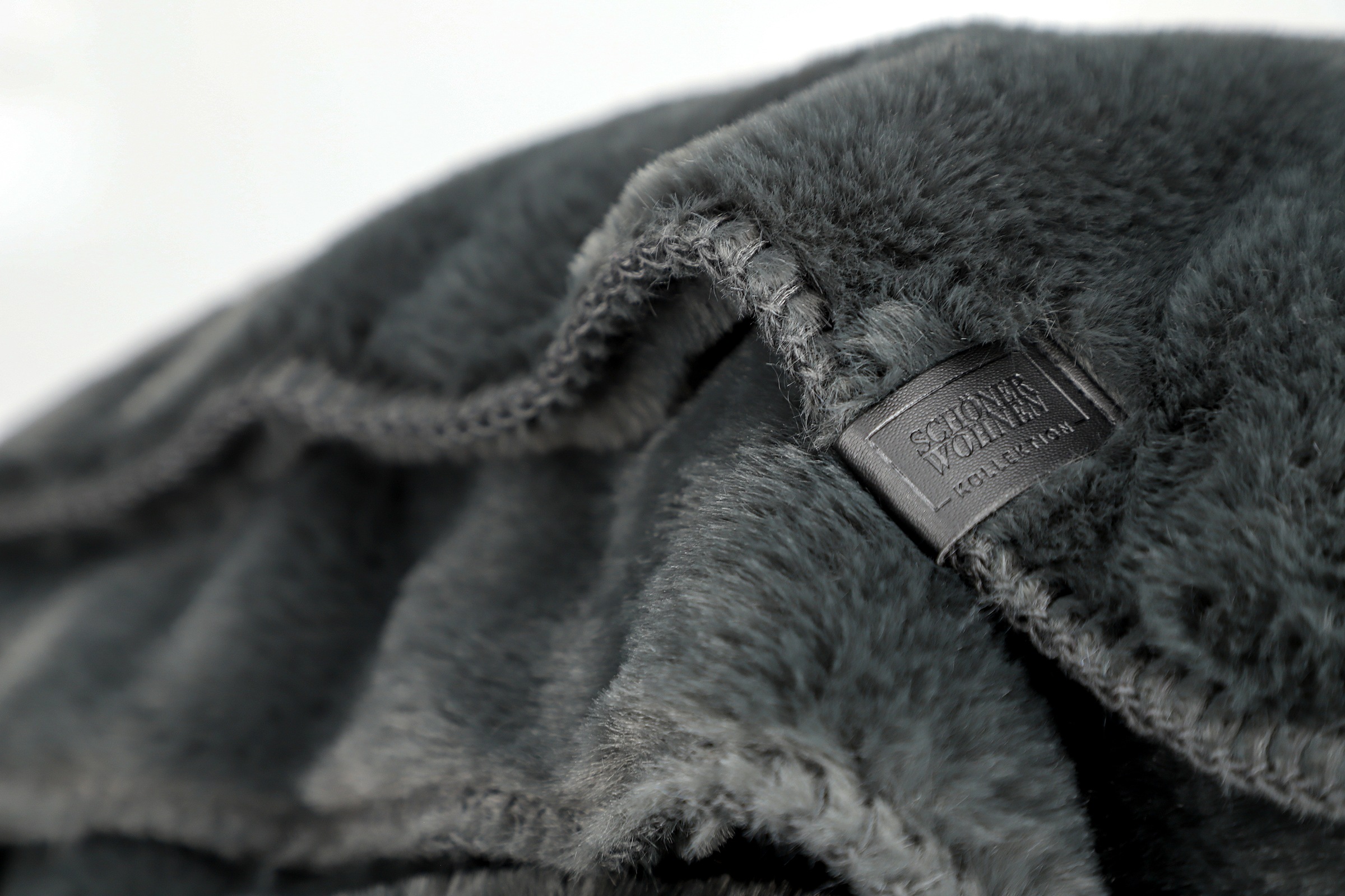 SCHÖNER WOHNEN-Kollektion Wohndecke "Chic" aus kuschligem Kunstfell günstig online kaufen