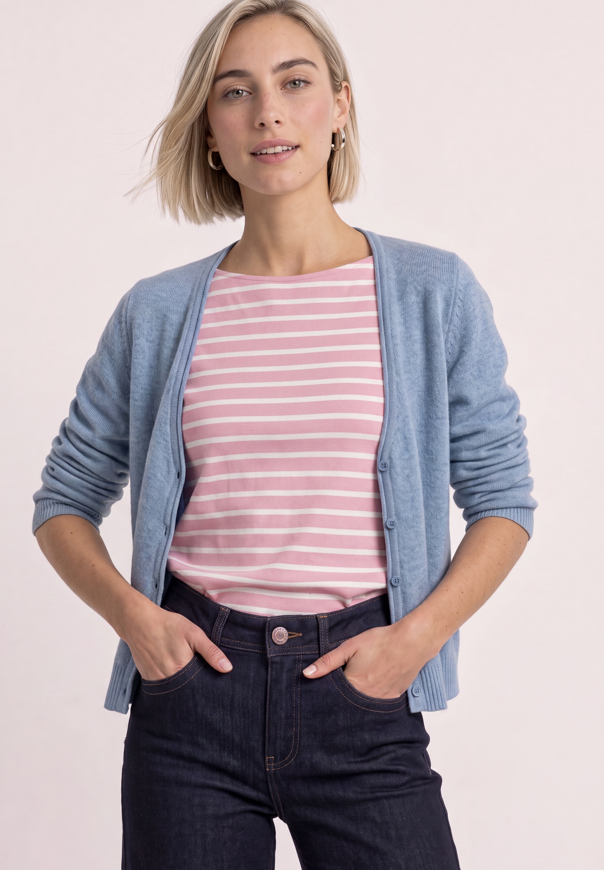 STREET ONE mit V-Neck und Knopfleiste