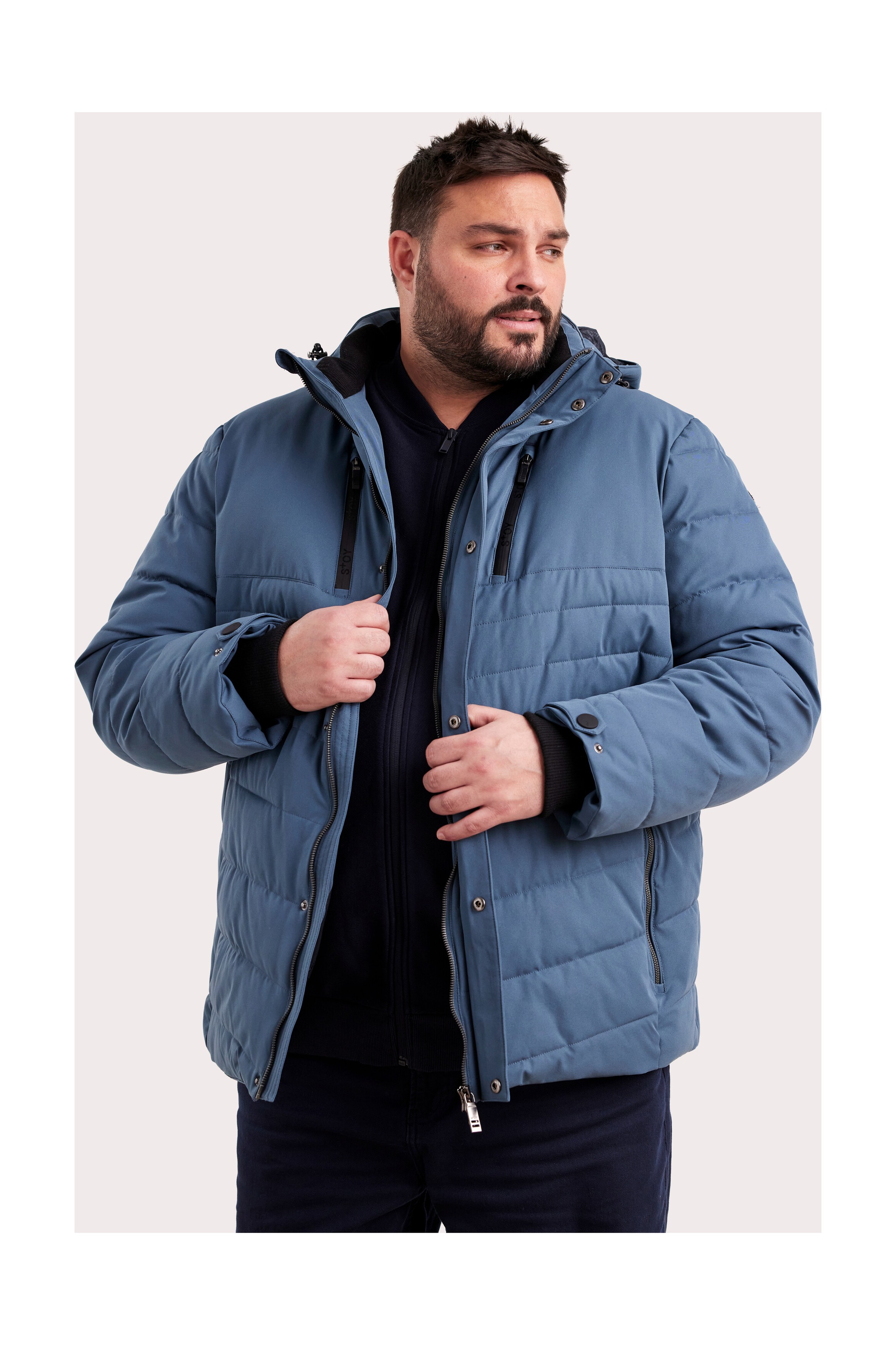 STOY Steppjacke »STW 6 MN QLTD JCKT« Atmungsaktive, wasserabweisende Steppjacke mit abnehmbarer Kapuze