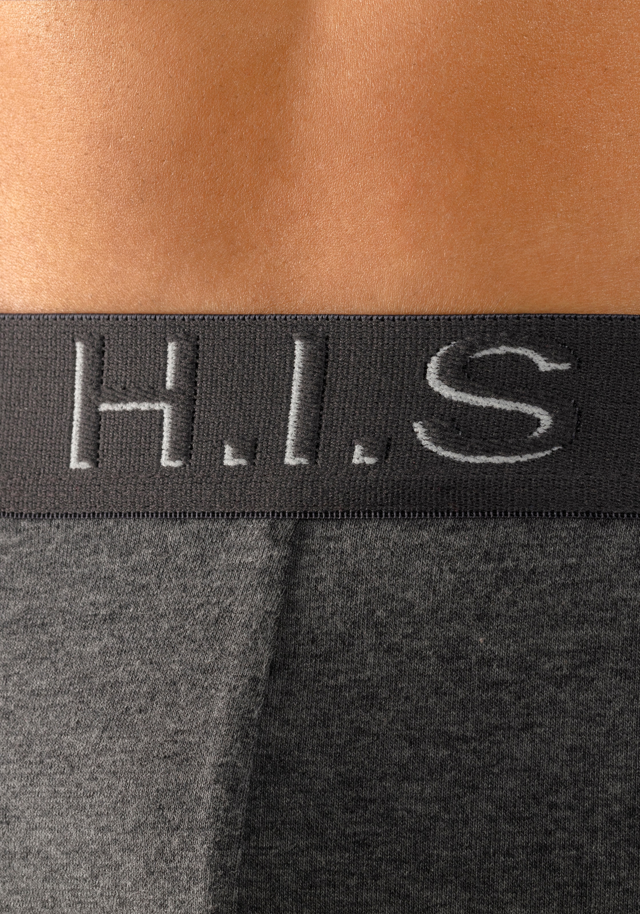 H.I.S Hipster, (Packung, 5 St.), knapp sitzende Boxershorts am Webbund mit Logoschriftzug mit 3D Effekt