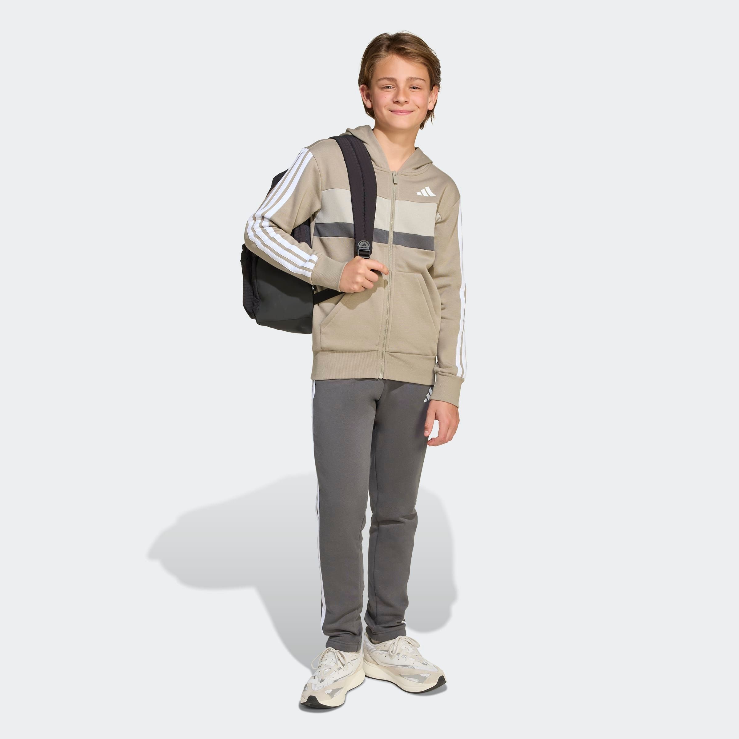 adidas Sportswear Trainingsanzug »SEASONAL ESSENTIALS TIBERIO 3-STREIFEN KIDS« 2 Stk.