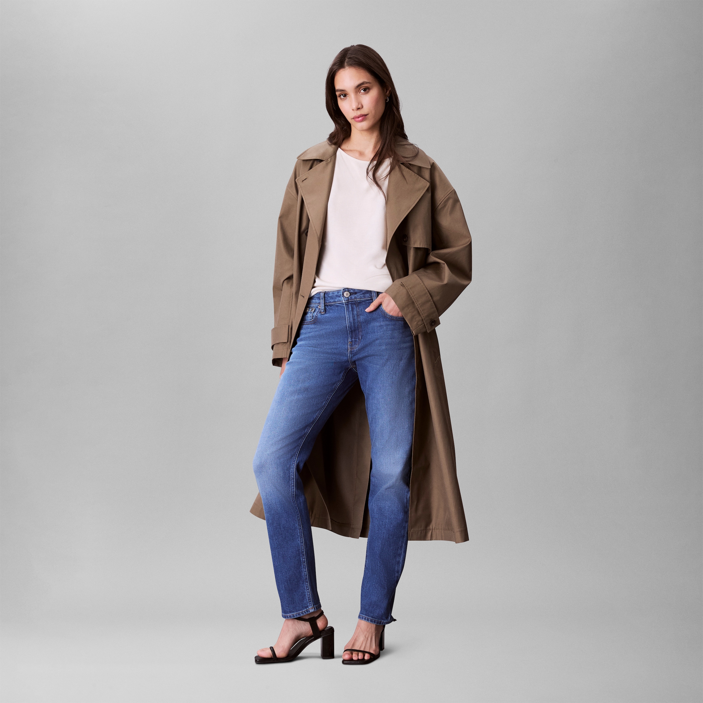 Calvin Klein Jeans Skinny-fit-Jeans »MID RISE SLIM«, Mit Gürtelschlaufen