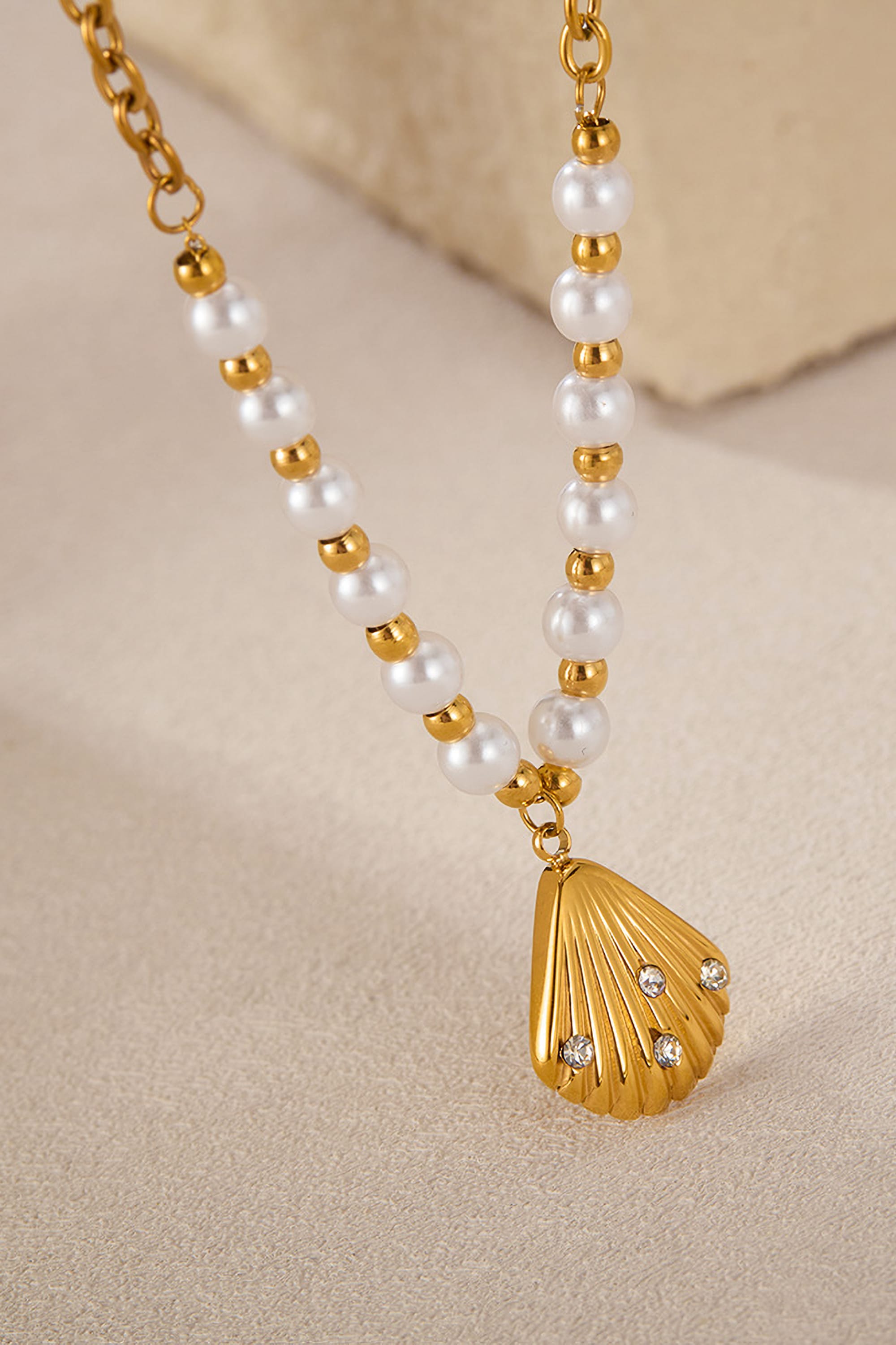 COLLEZIONE ALESSANDRO Kette mit Anhänger »Muschel« mit filigranem Muschel-Anhänger, golden