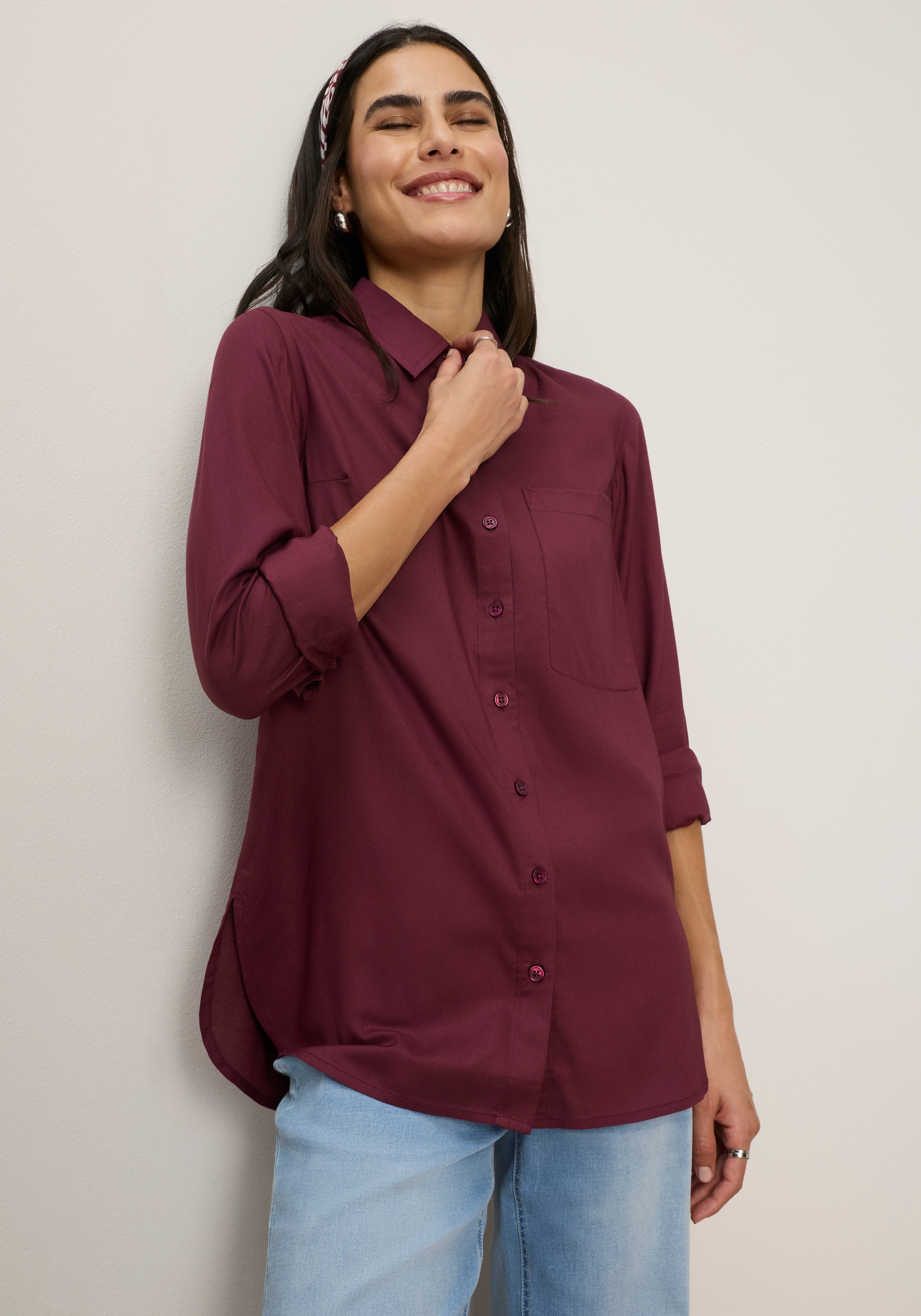 Tamaris Hemdbluse "mit lockerem Schnitt, aus fließender Viskose-Qualität" im Oversize-Look mit Tasche